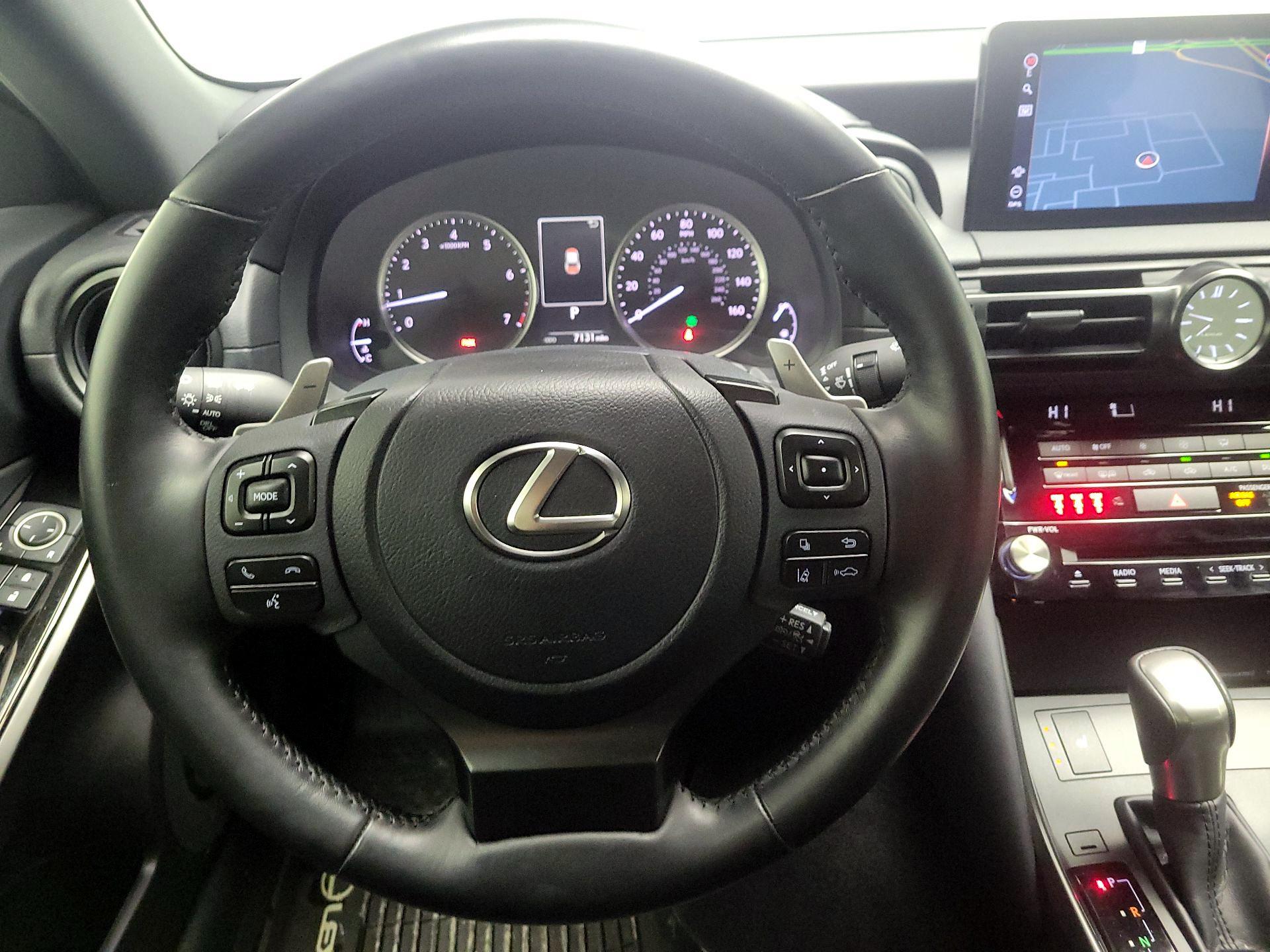 Thumbnail: 2024 Lexus IS - 10