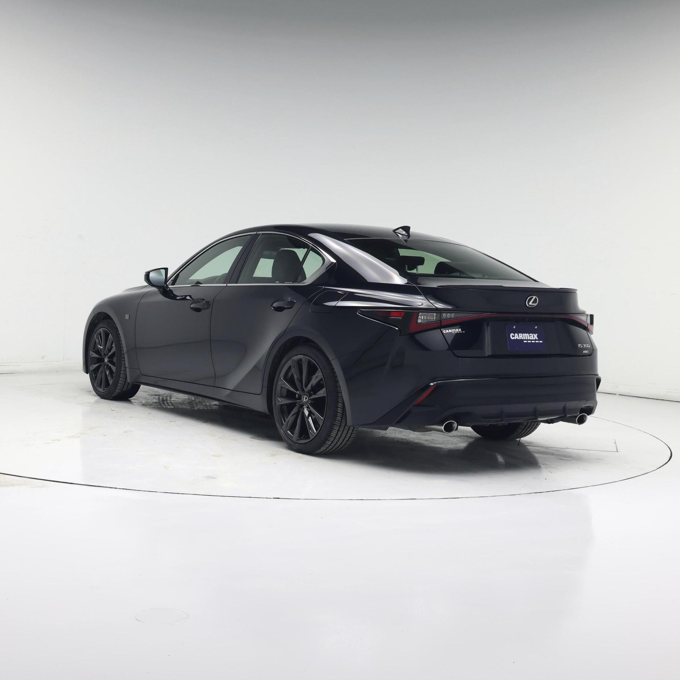 Thumbnail: 2024 Lexus IS - 2