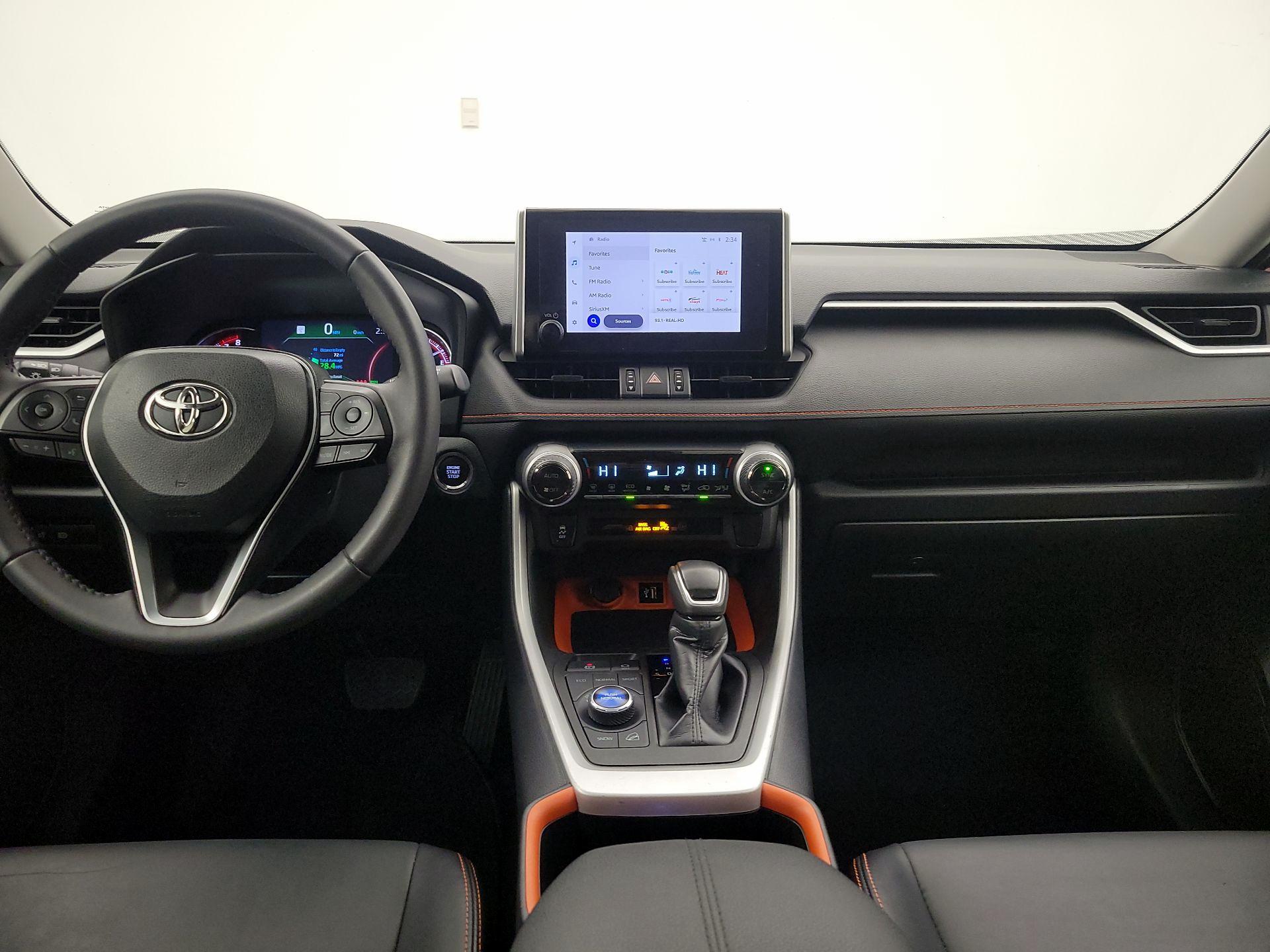 Thumbnail: 2024 Toyota RAV4 - 9