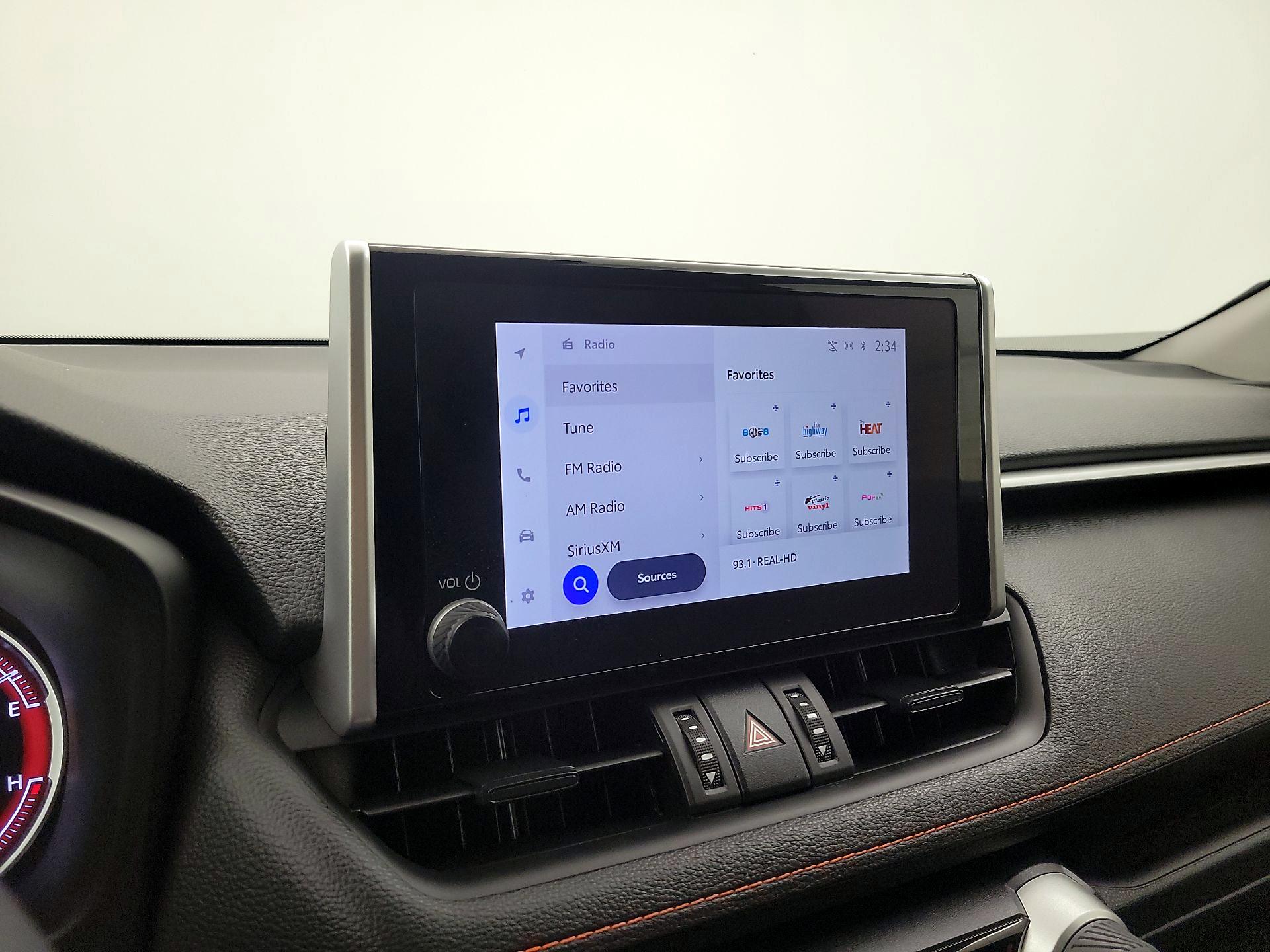 Thumbnail: 2024 Toyota RAV4 - 15