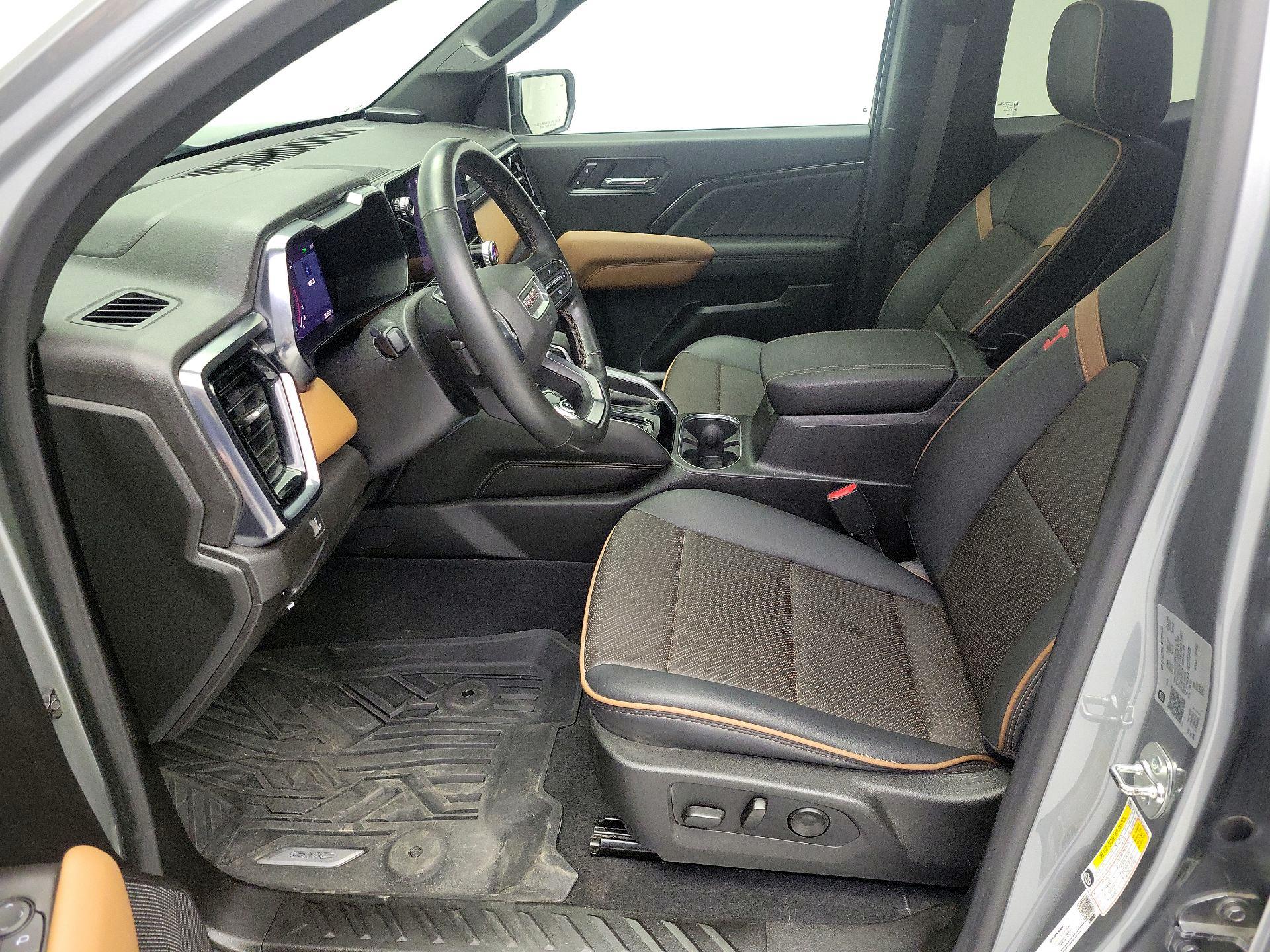 Thumbnail: 2024 GMC Canyon - 11