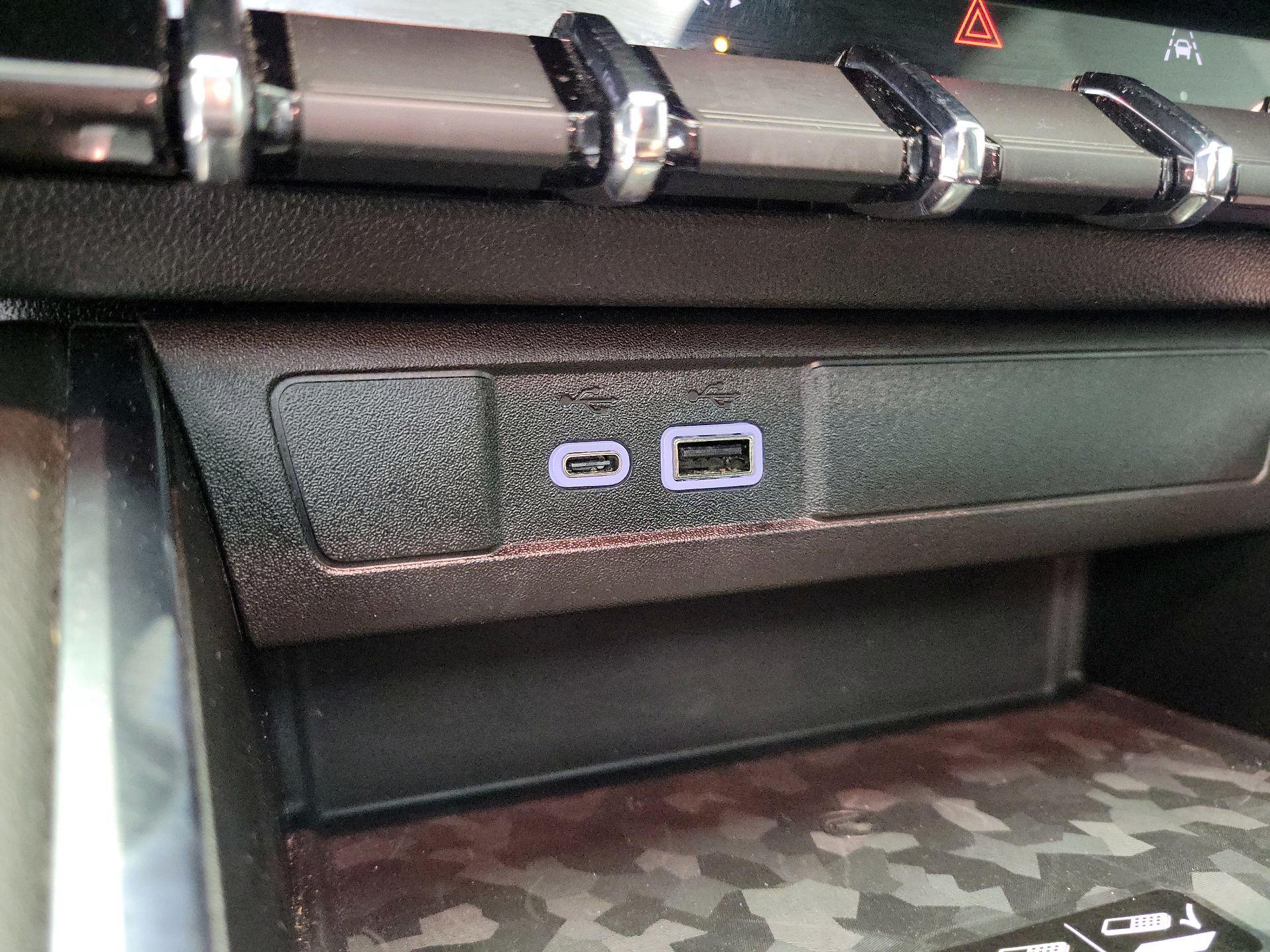 Thumbnail: 2024 GMC Canyon - 18