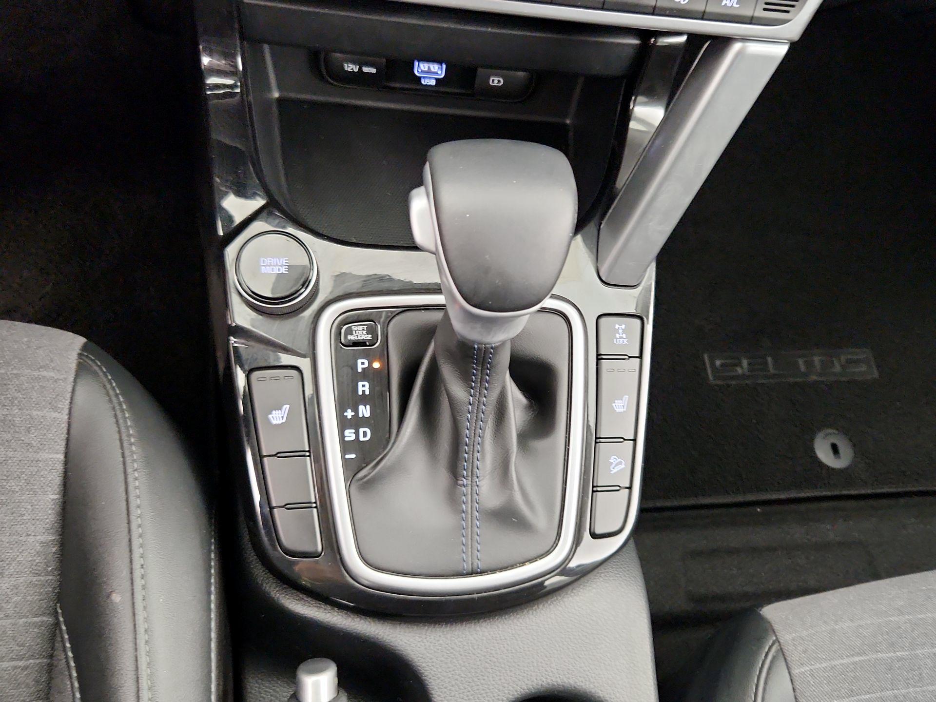 Thumbnail: 2023 Kia Seltos - 18