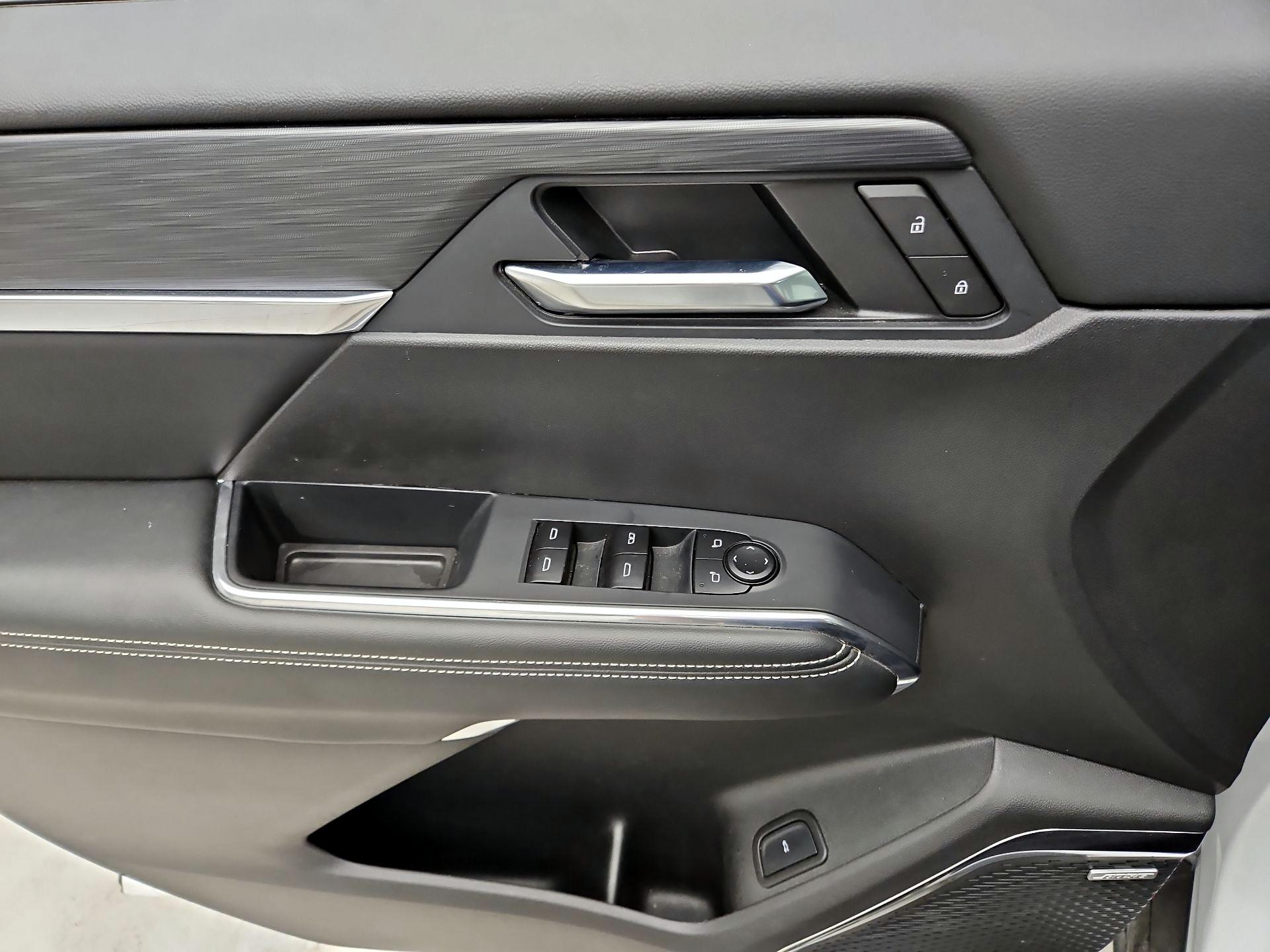 Thumbnail: 2025 GMC Acadia - 12
