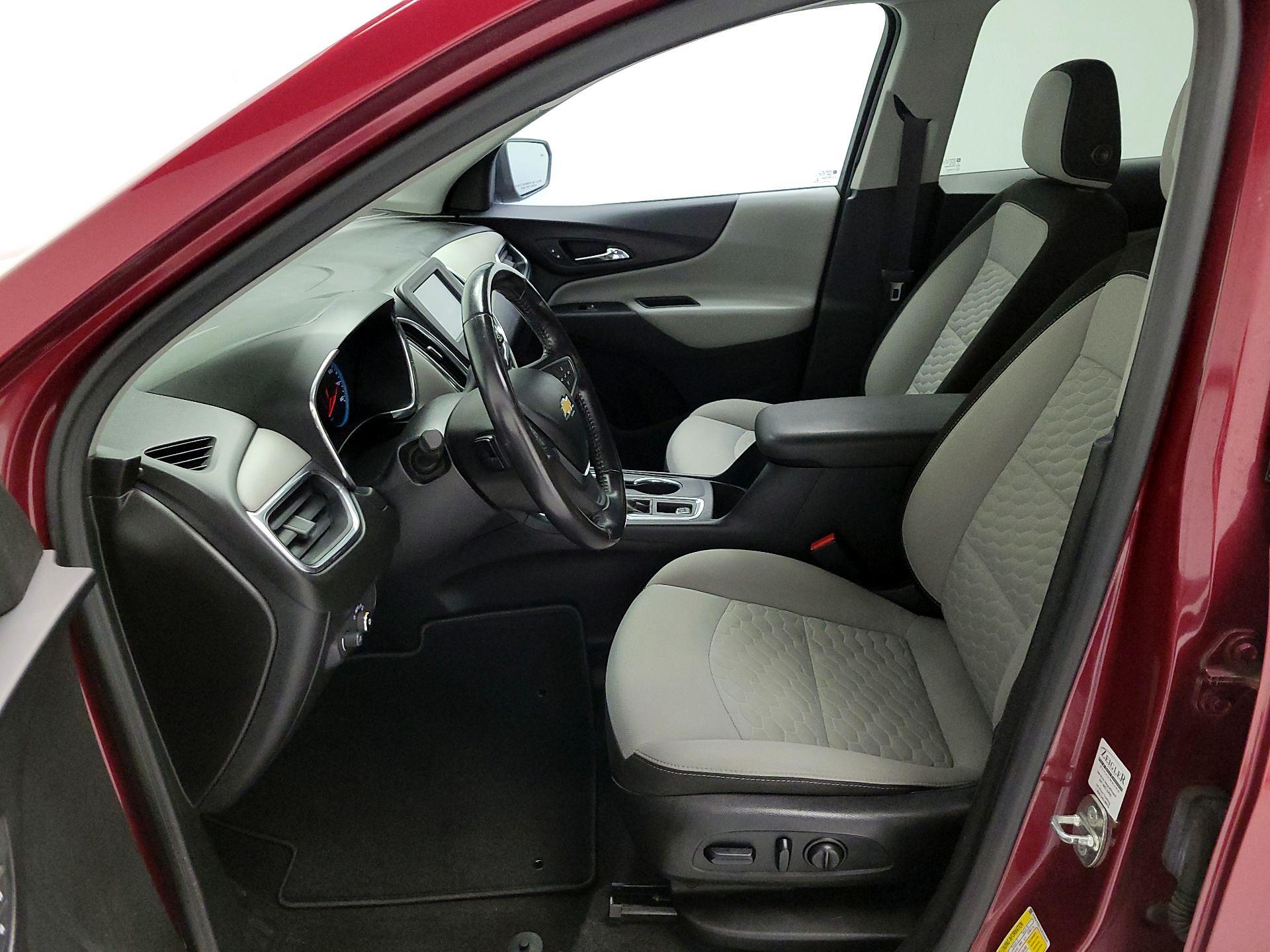 Thumbnail: 2018 Chevrolet Equinox - 11