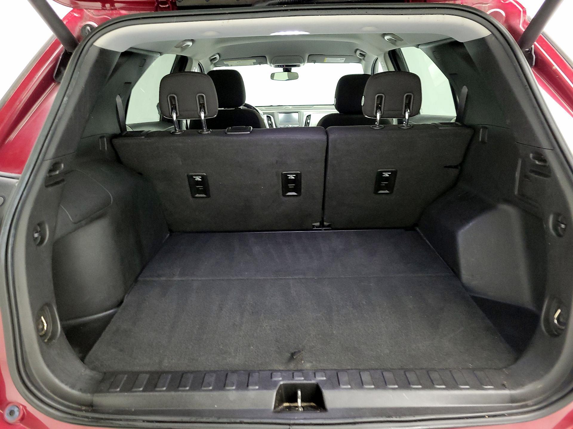 Thumbnail: 2018 Chevrolet Equinox - 20