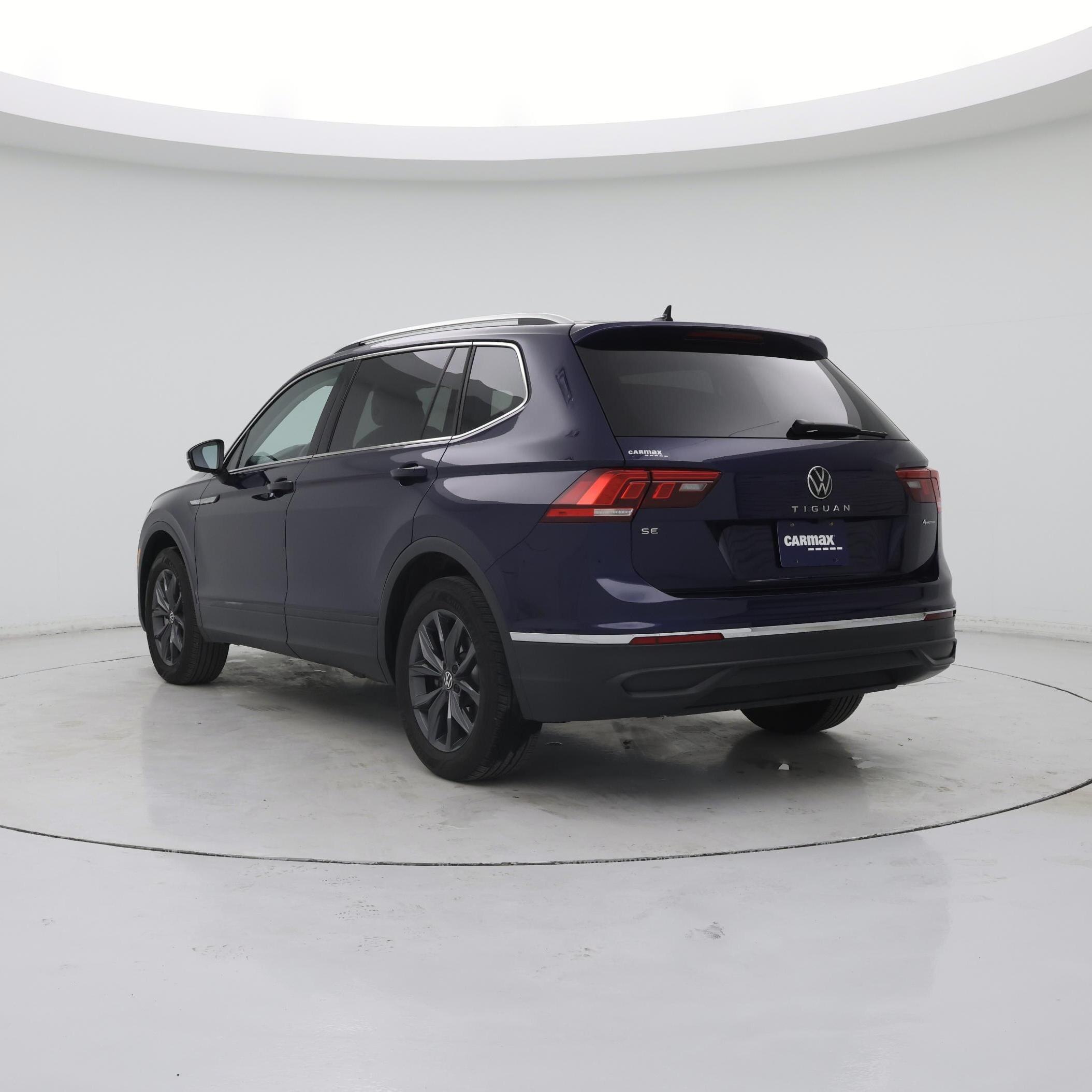 Thumbnail: 2024 Volkswagen Tiguan - 2