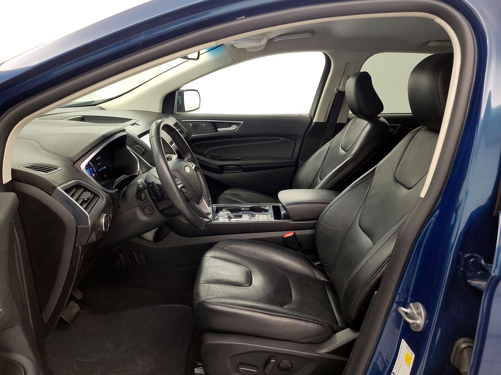 Thumbnail: 2020 Ford Edge - 11