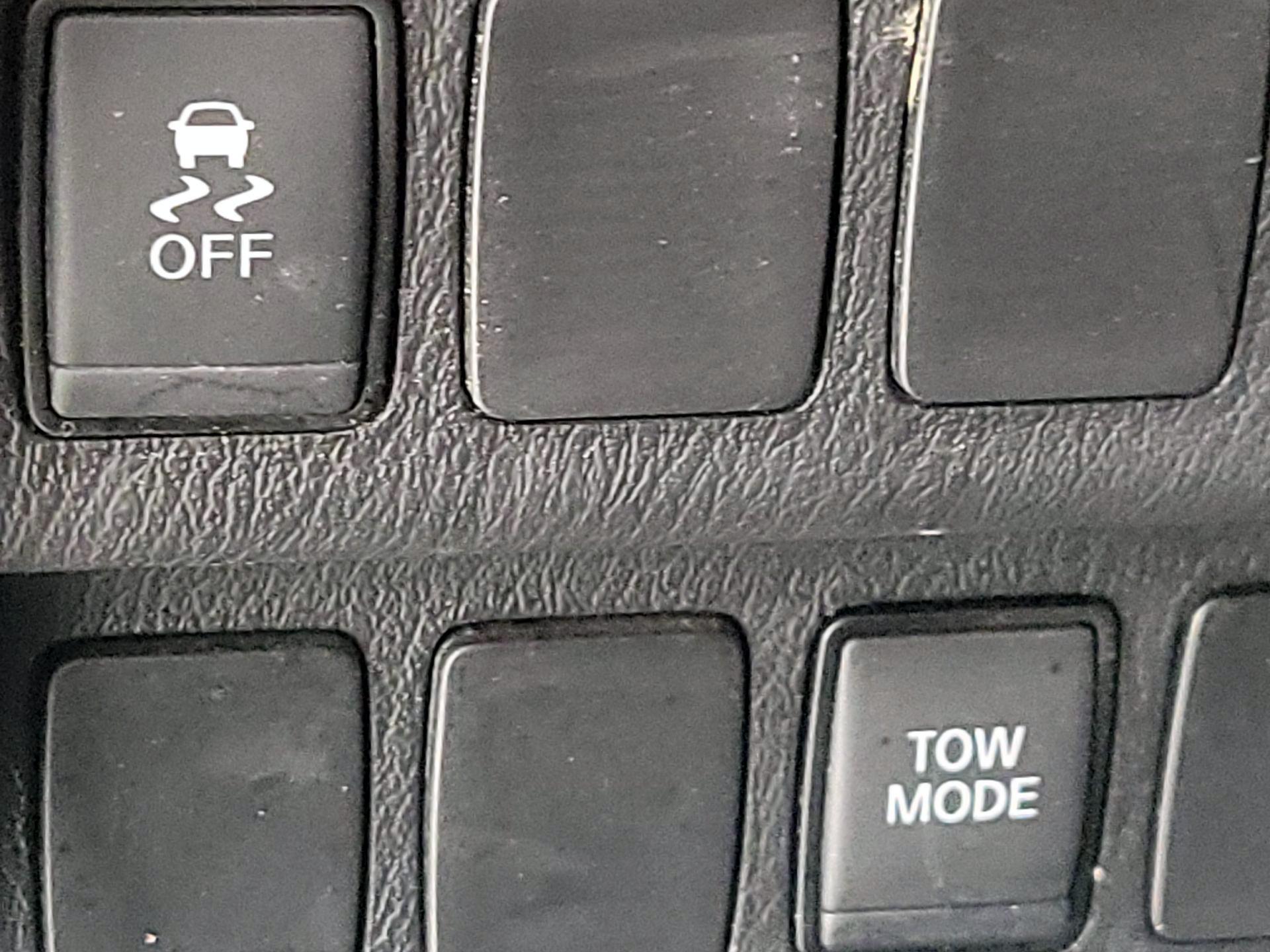 Thumbnail: 2019 Nissan Pathfinder - 13