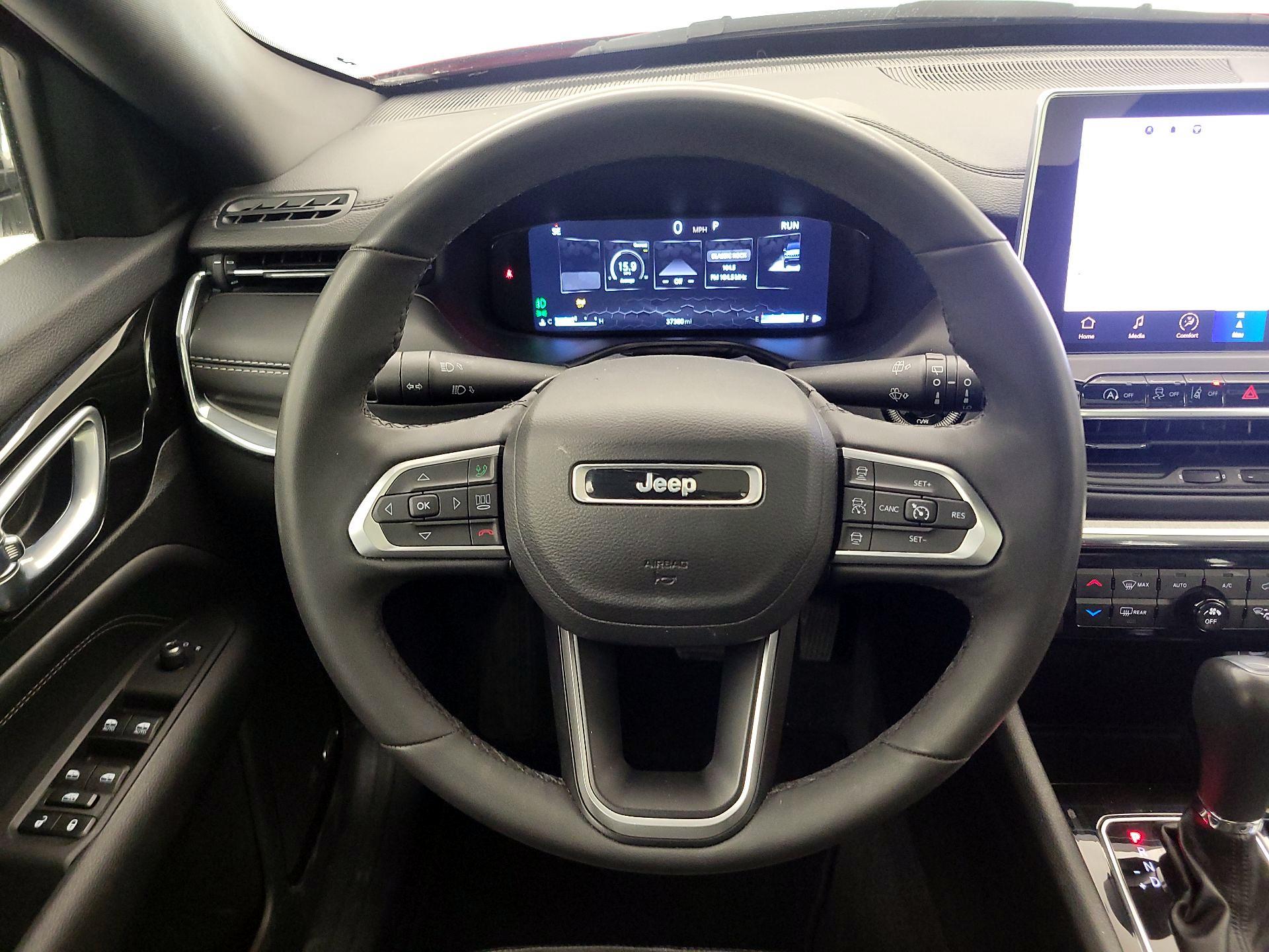 Thumbnail: 2023 Jeep Compass - 10