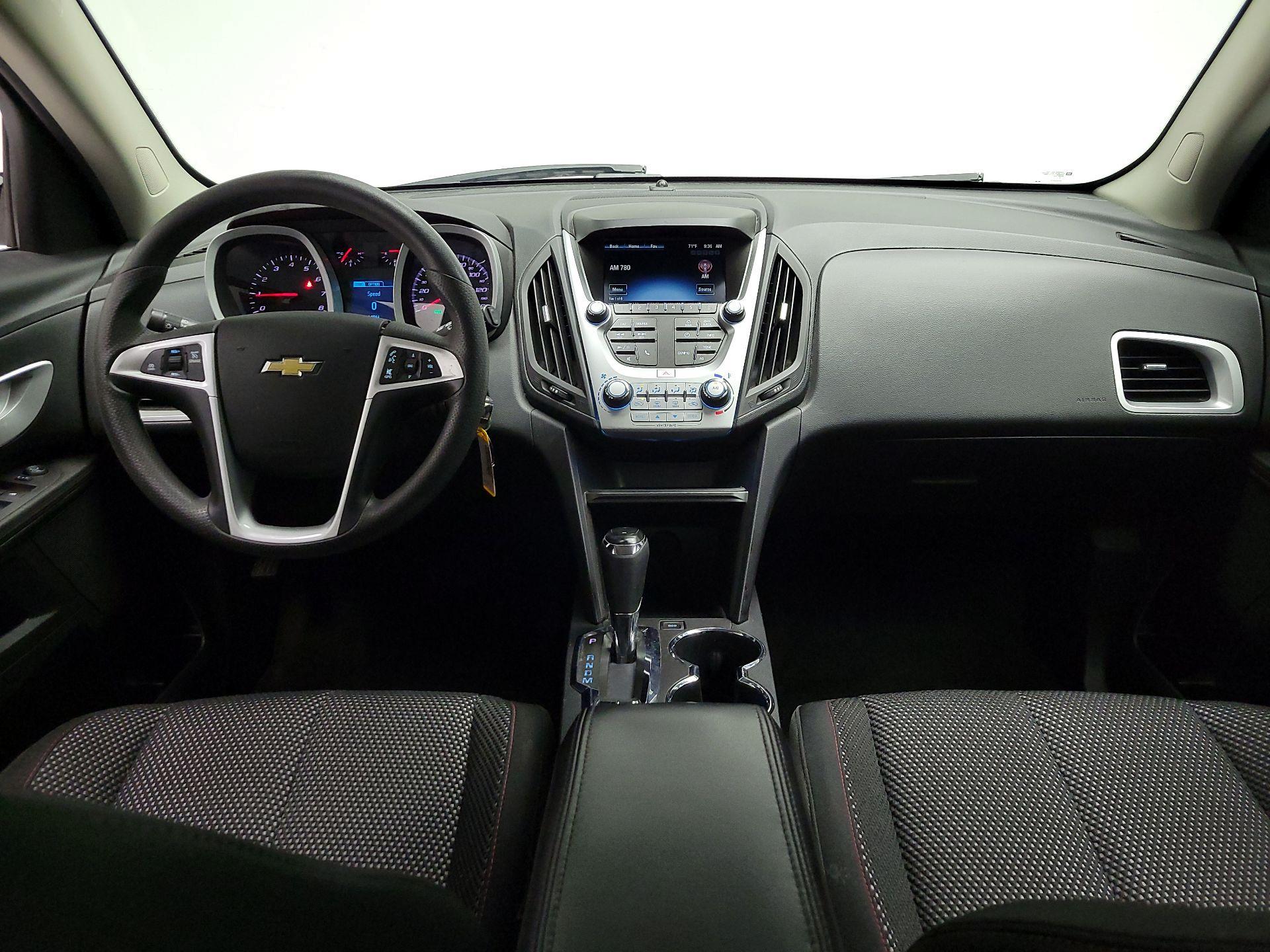 Thumbnail: 2017 Chevrolet Equinox - 9