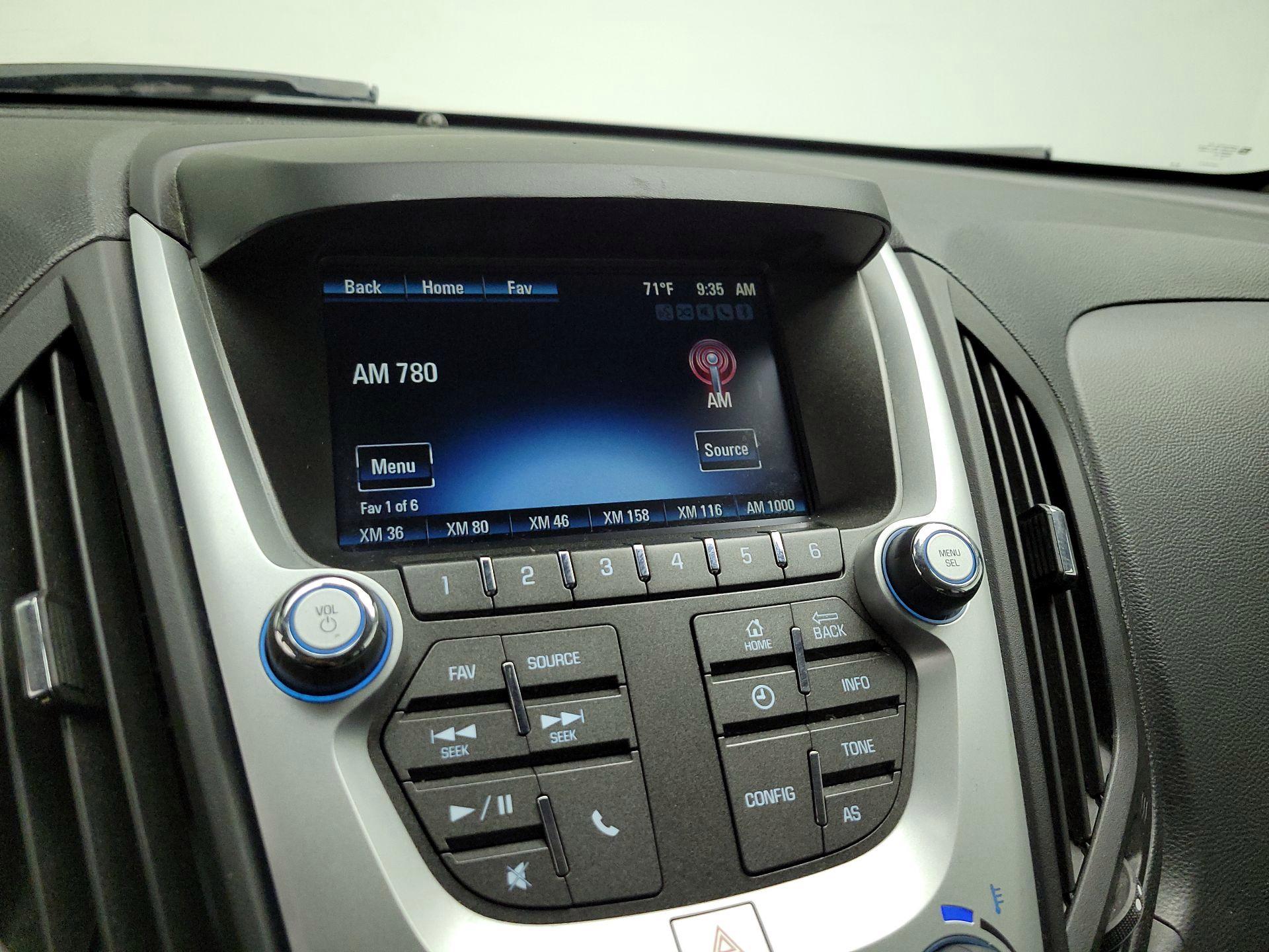 Thumbnail: 2017 Chevrolet Equinox - 14