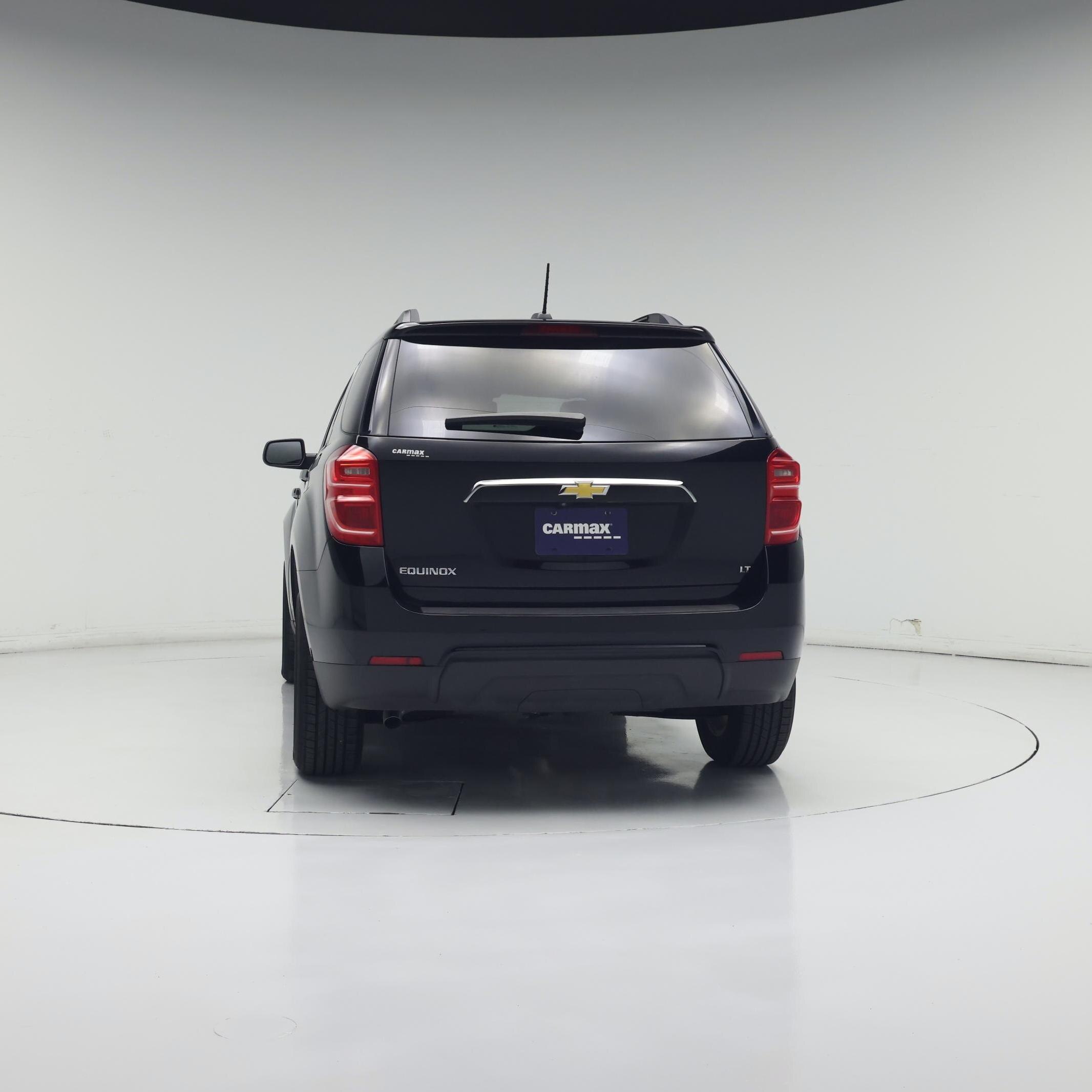 Thumbnail: 2017 Chevrolet Equinox - 6