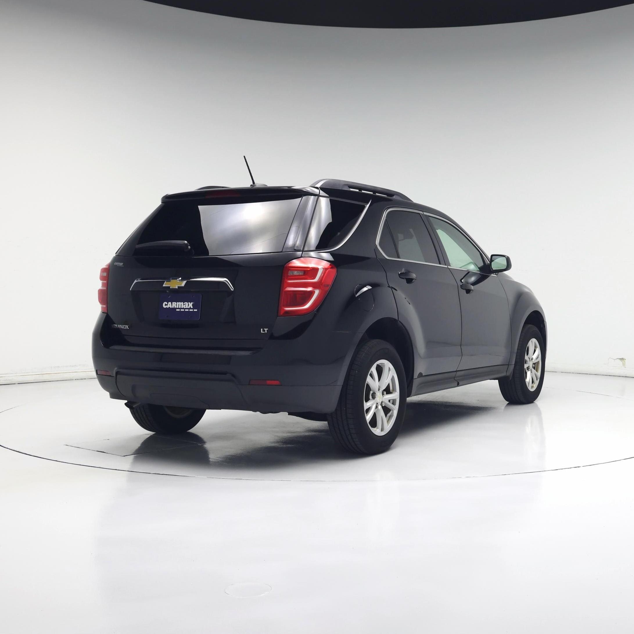 Thumbnail: 2017 Chevrolet Equinox - 8