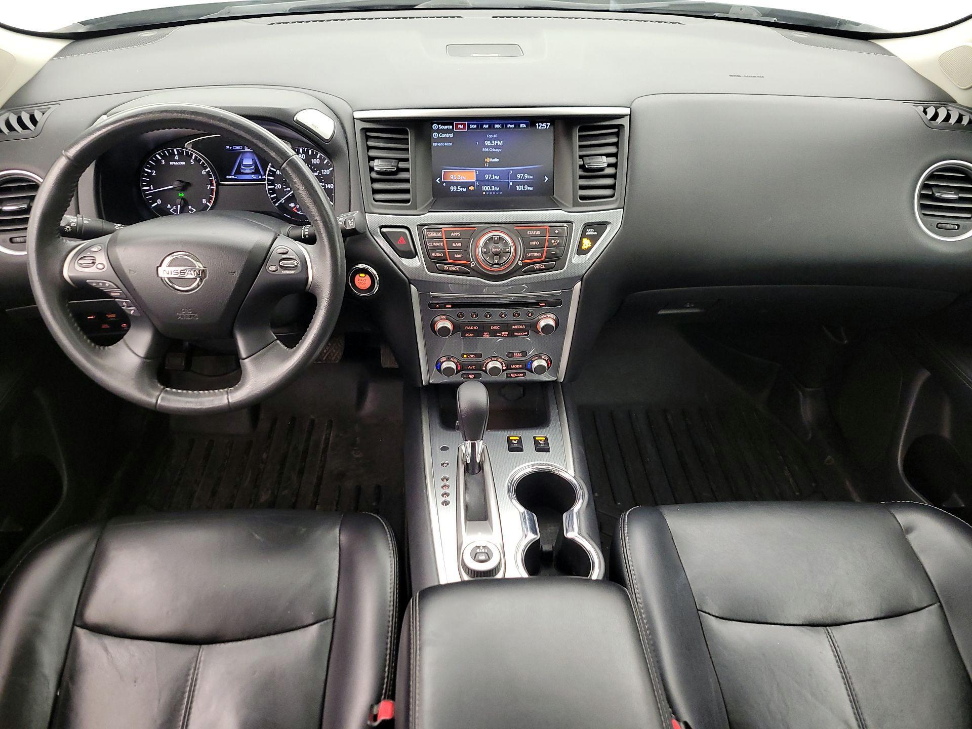 Thumbnail: 2017 Nissan Pathfinder - 9