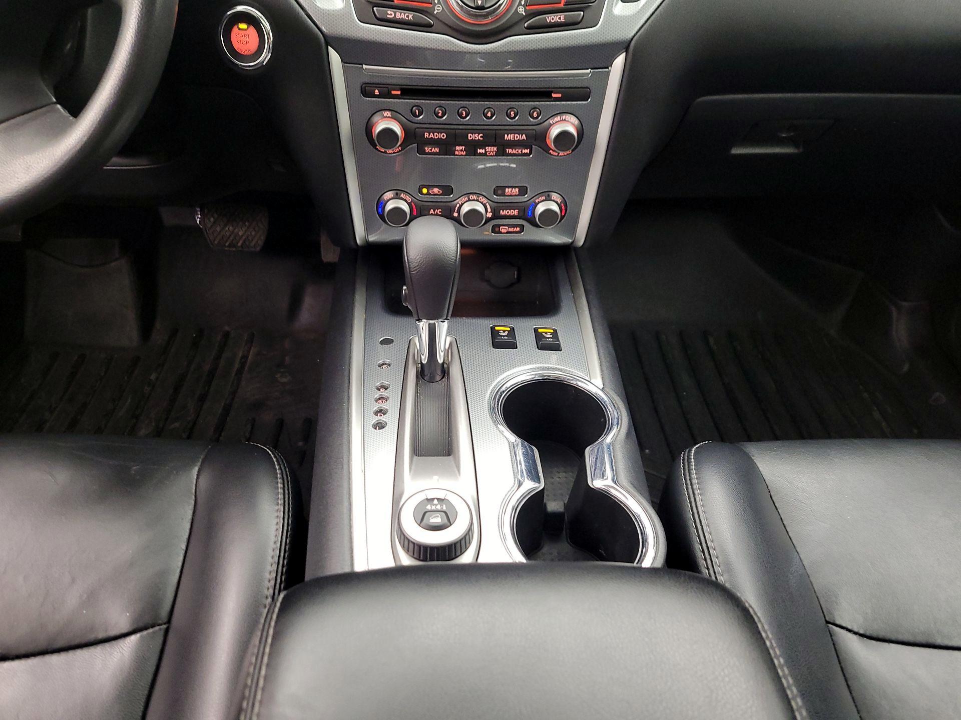 Thumbnail: 2017 Nissan Pathfinder - 18