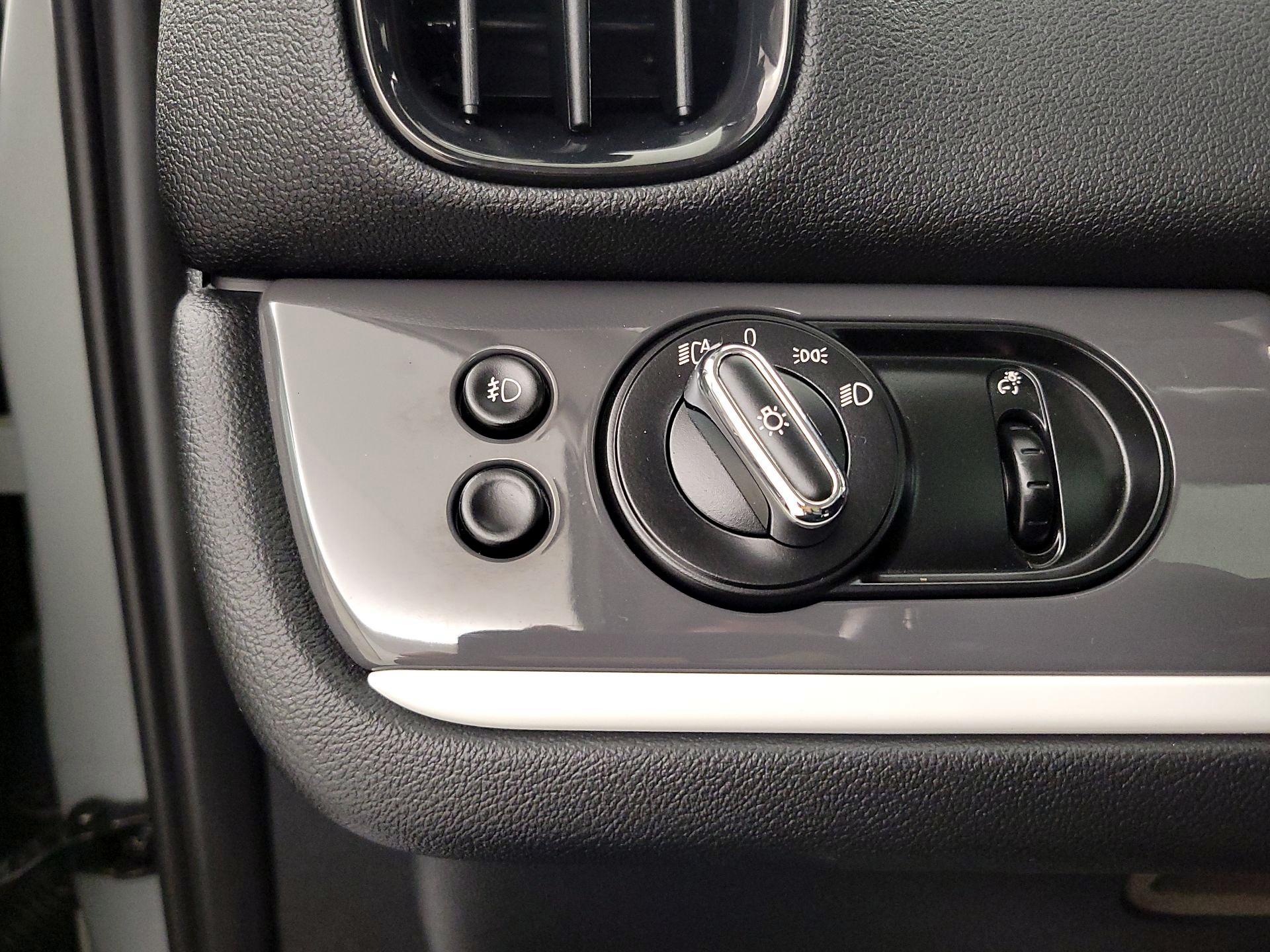 Thumbnail: 2019 MINI Cooper Countryman - 13