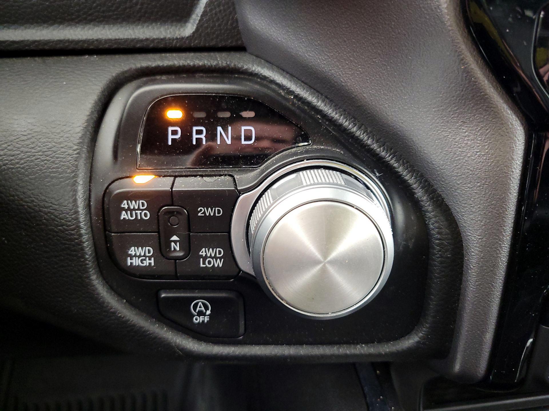 Thumbnail: 2024 RAM 1500 - 18