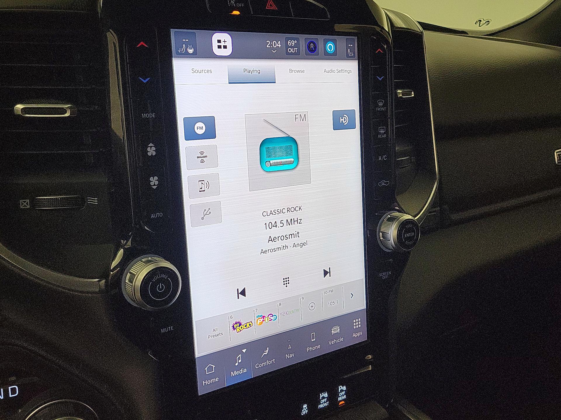 Thumbnail: 2025 RAM 1500 - 16