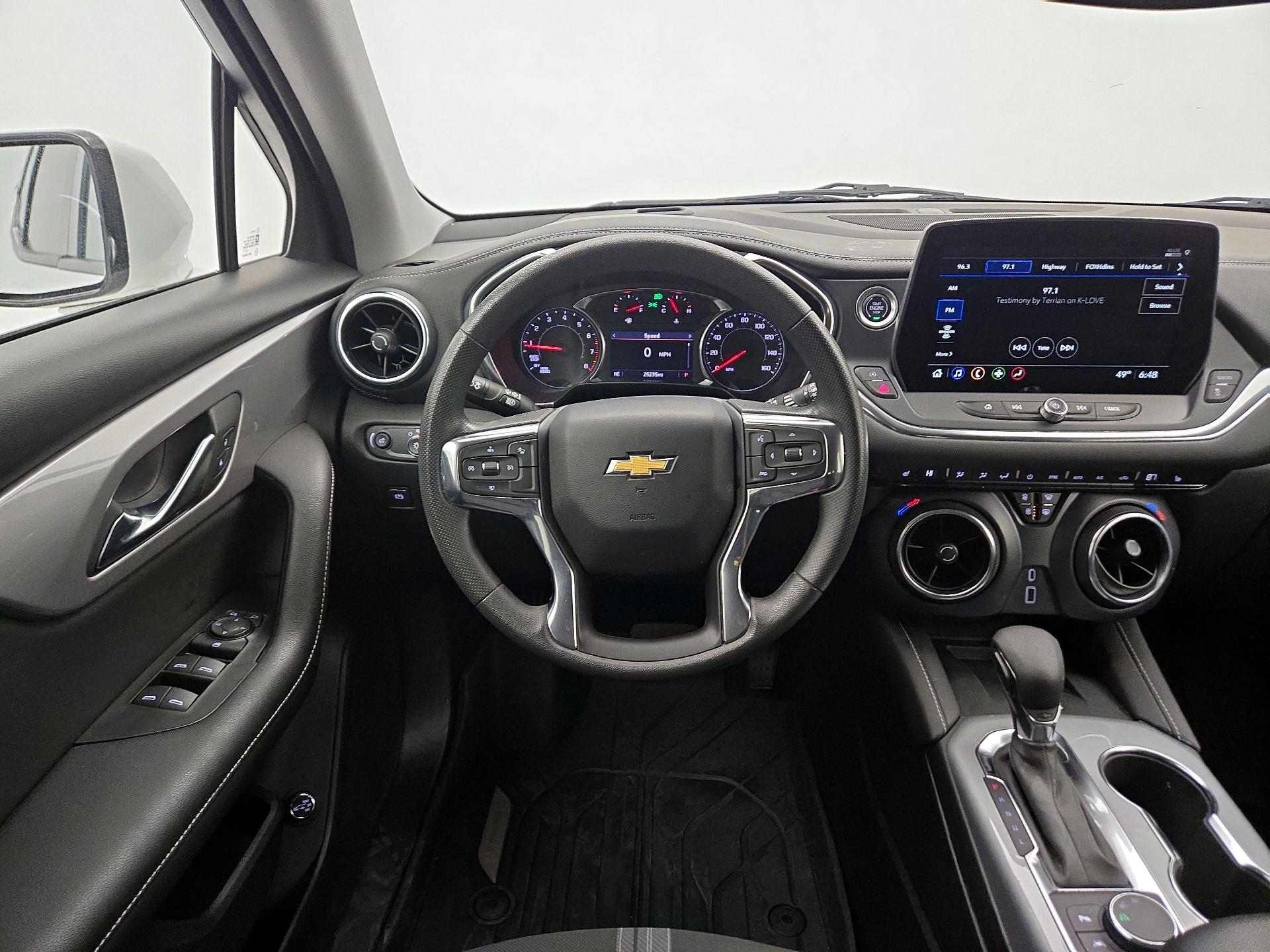 Thumbnail: 2023 Chevrolet Blazer - 10