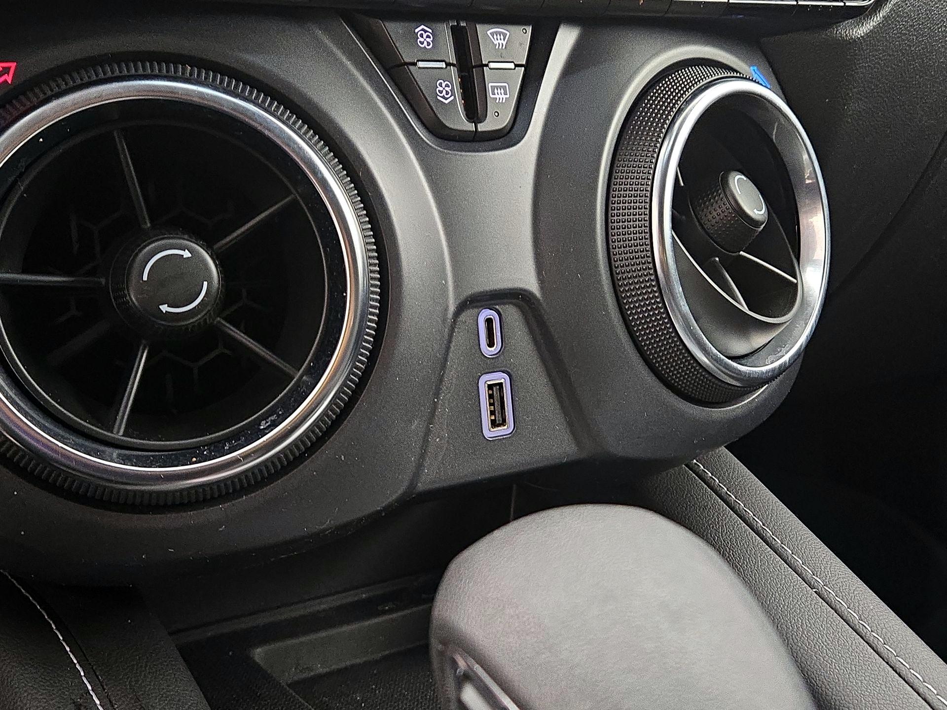 Thumbnail: 2023 Chevrolet Blazer - 18