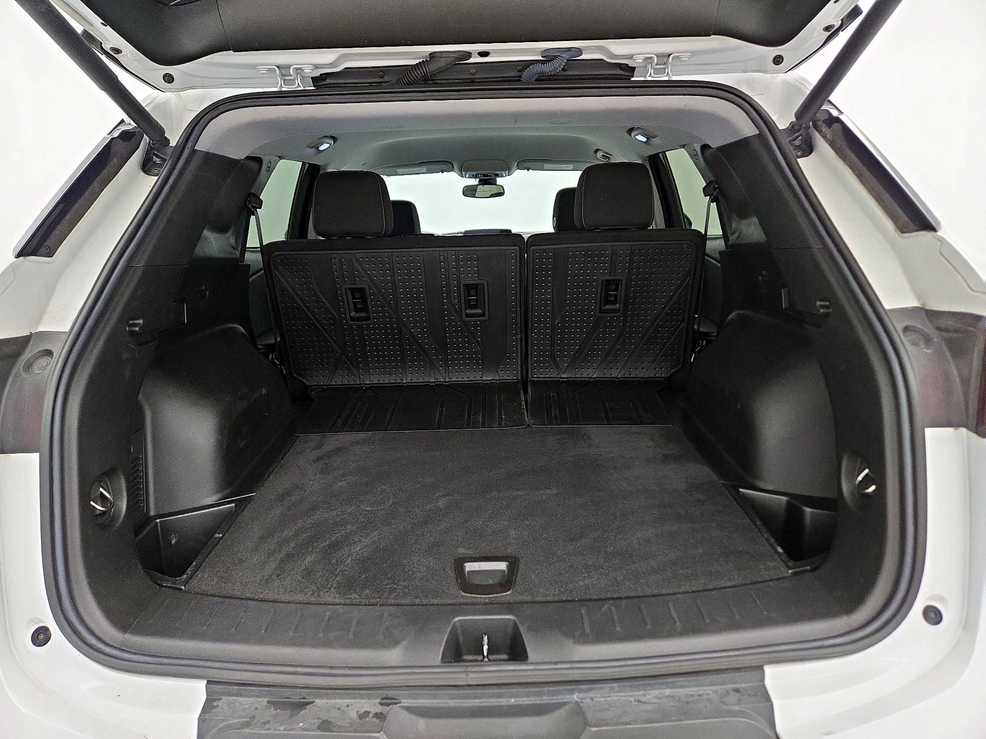 Thumbnail: 2023 Chevrolet Blazer - 20