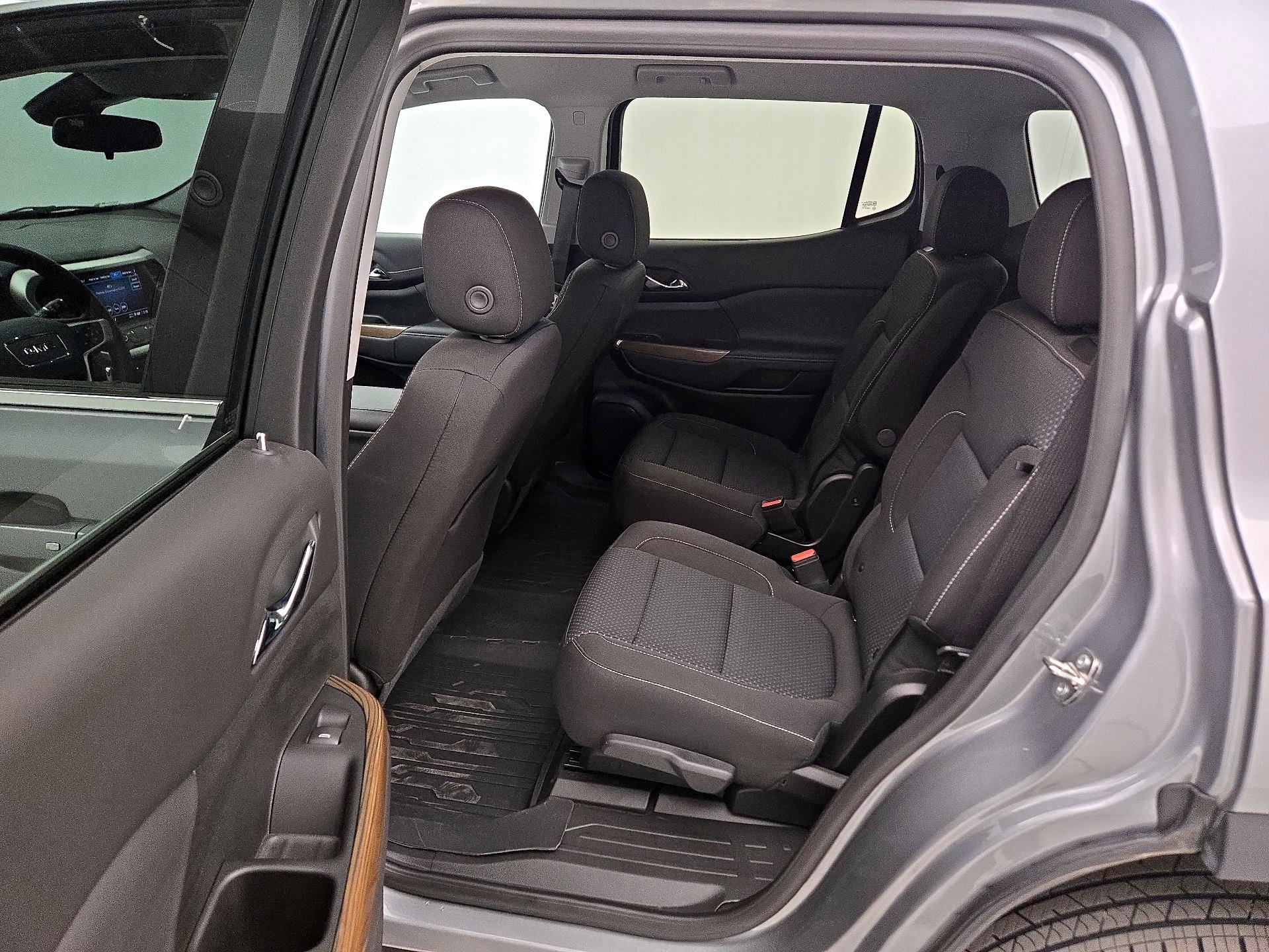 Thumbnail: 2023 GMC Acadia - 19