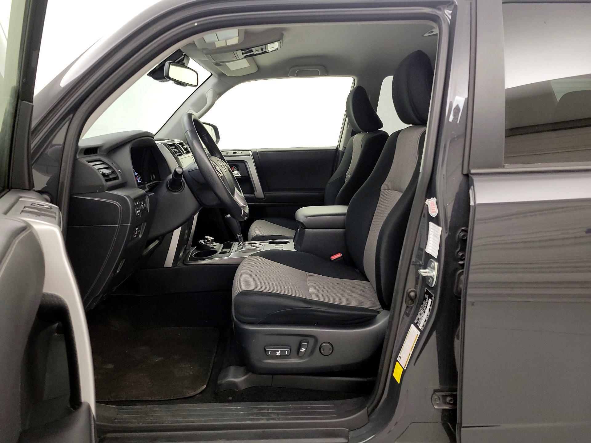 Thumbnail: 2024 Toyota 4Runner - 11