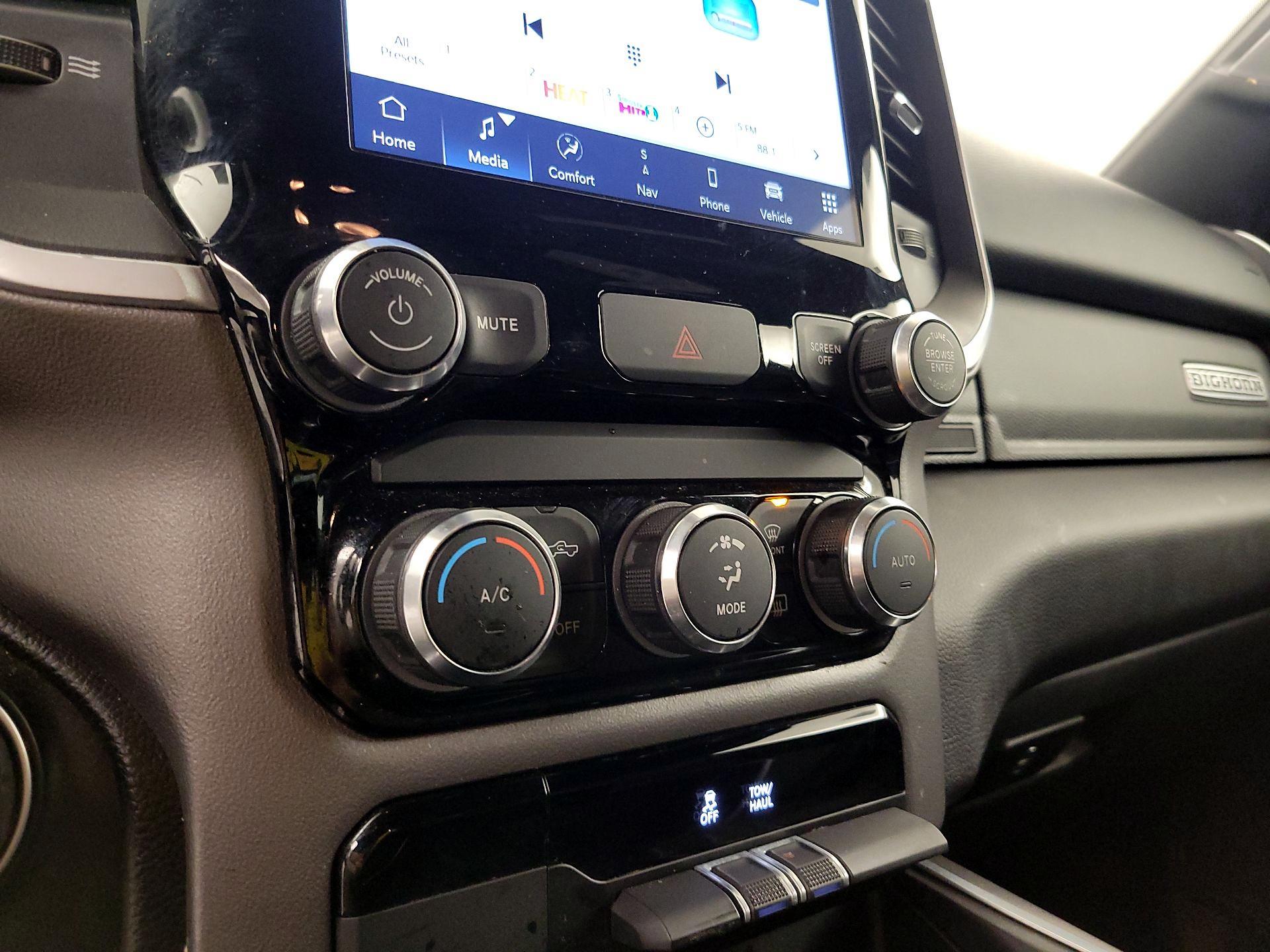 Thumbnail: 2022 RAM 1500 - 17