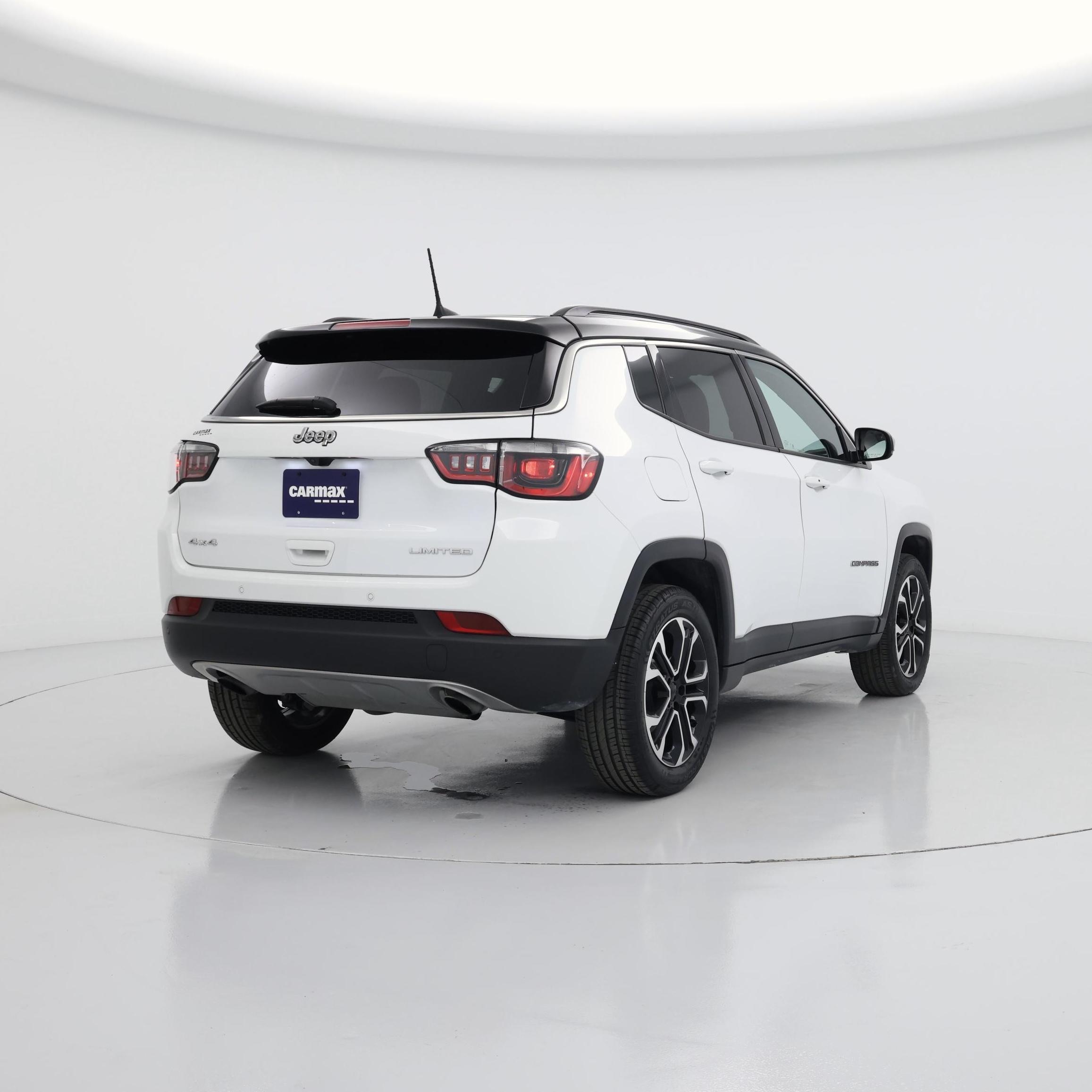 Thumbnail: 2023 Jeep Compass - 8