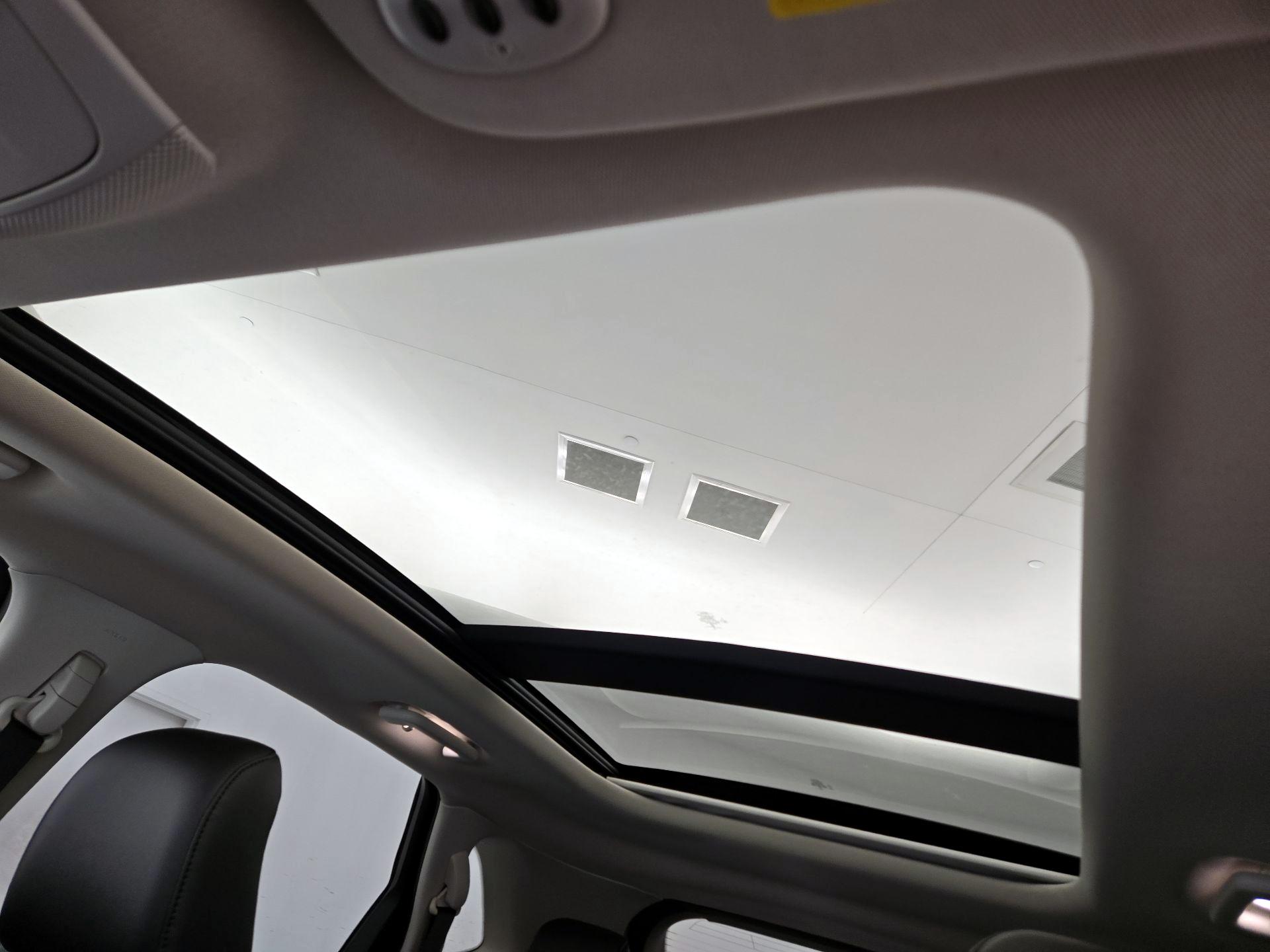 Thumbnail: 2023 Ford Edge - 19