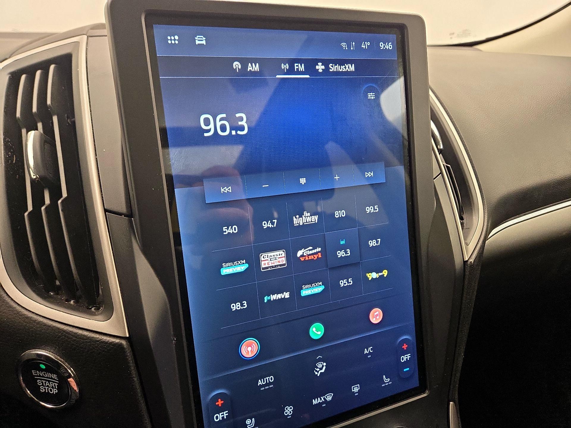 Thumbnail: 2022 Ford Edge - 15