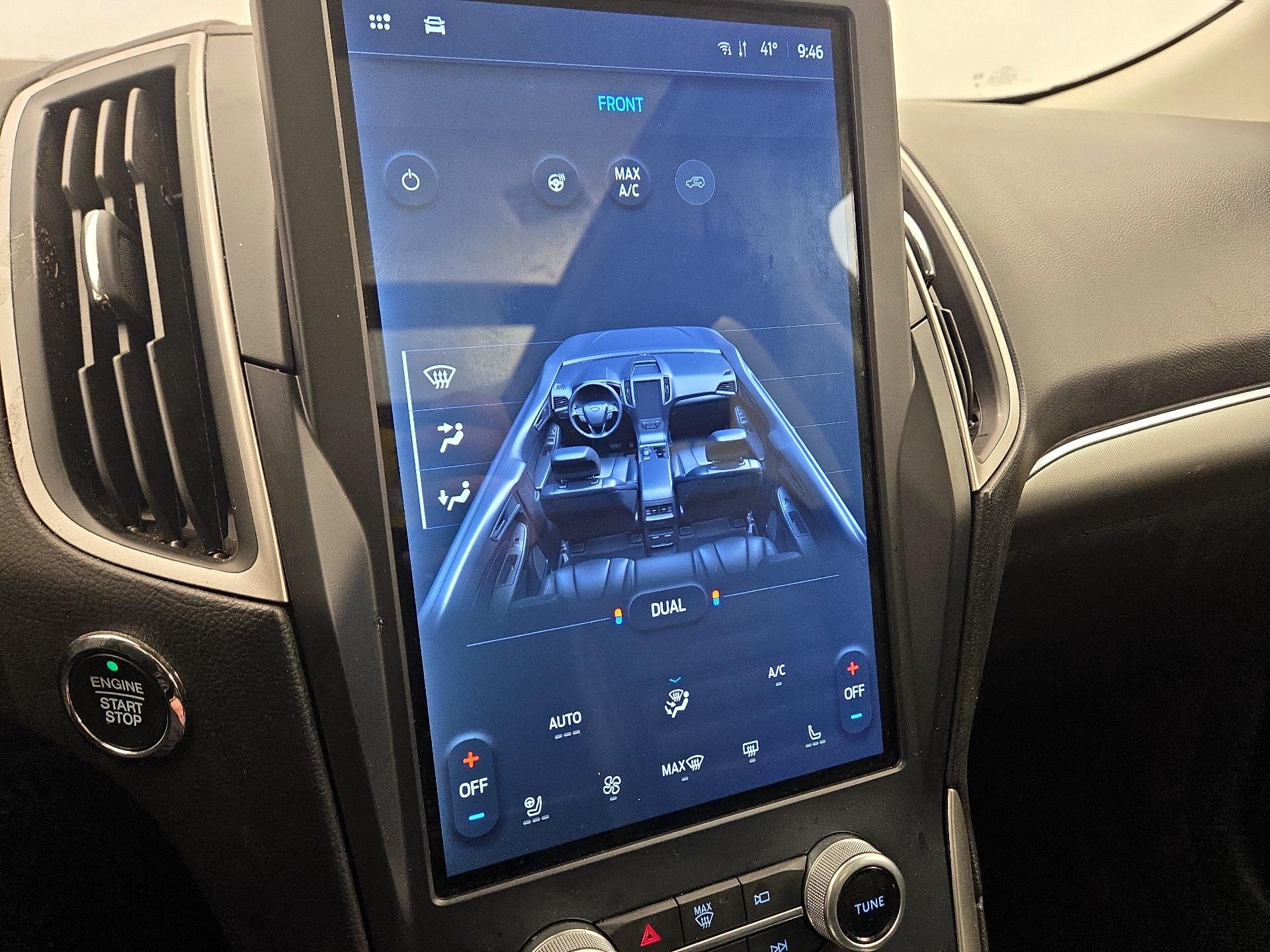 Thumbnail: 2022 Ford Edge - 16