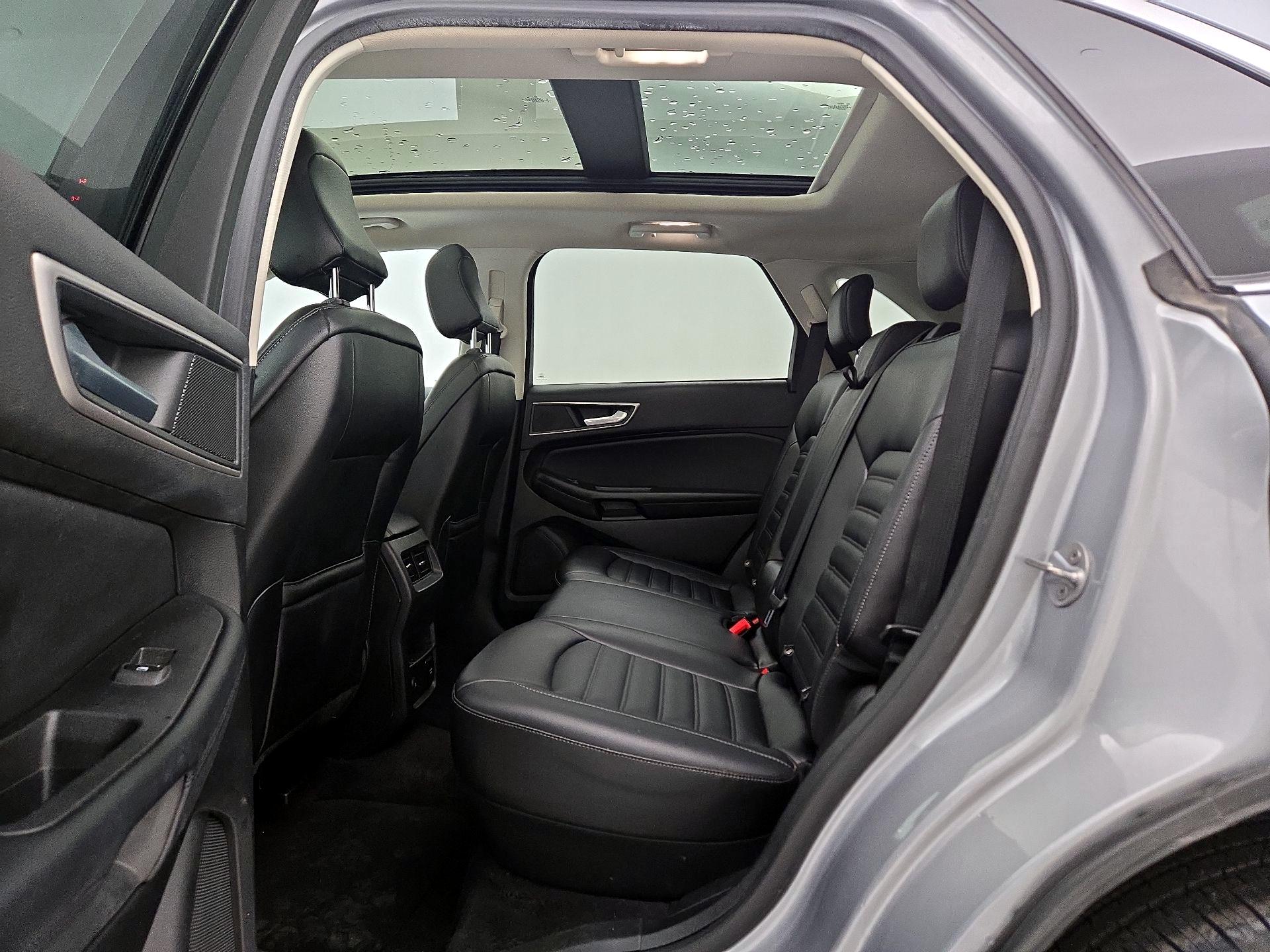 Thumbnail: 2022 Ford Edge - 20