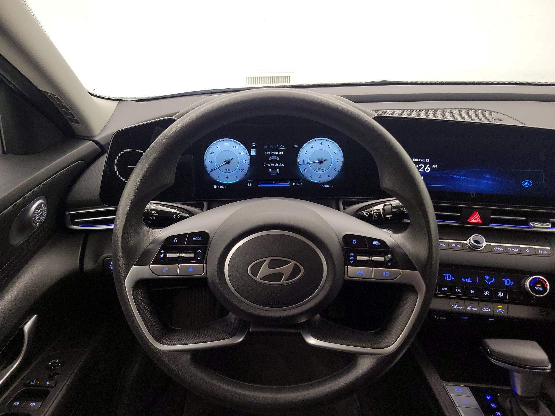 Thumbnail: 2024 Hyundai Elantra - 10