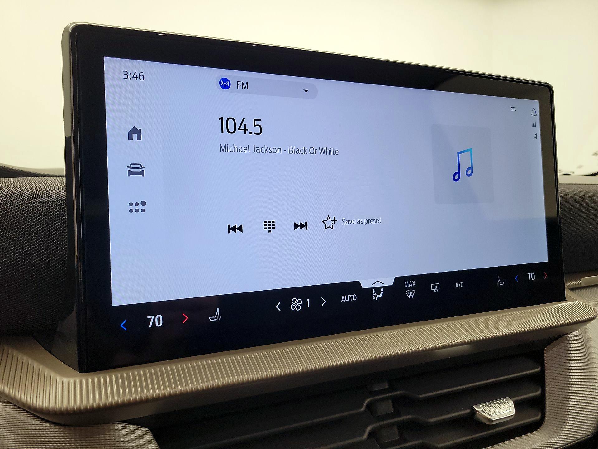 Thumbnail: 2025 Ford Explorer - 16