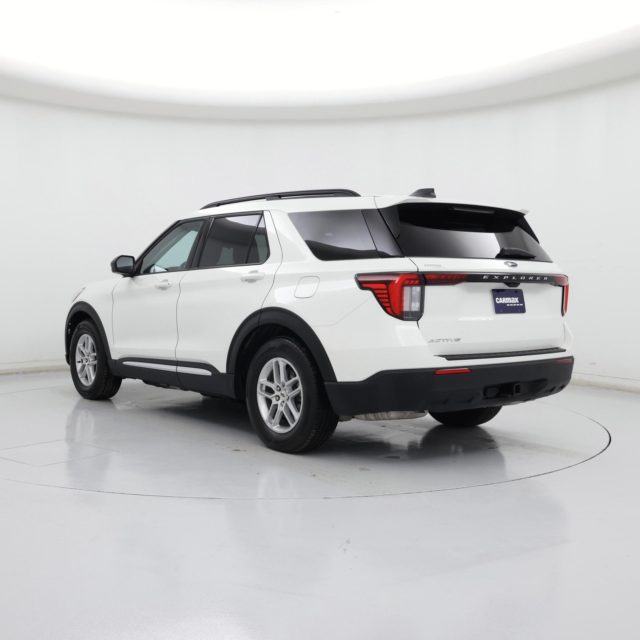 Thumbnail: 2025 Ford Explorer - 2