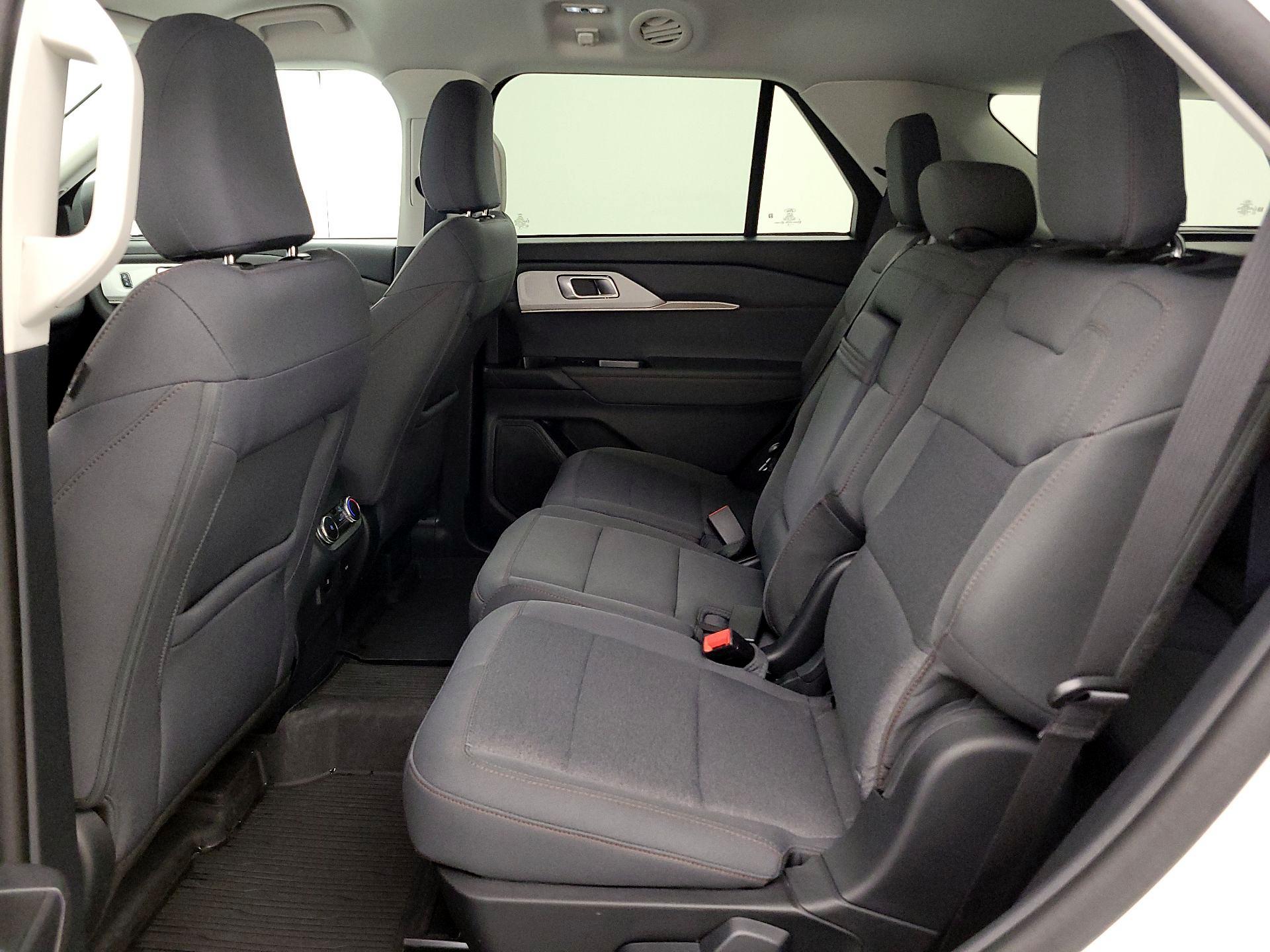 Thumbnail: 2025 Ford Explorer - 20