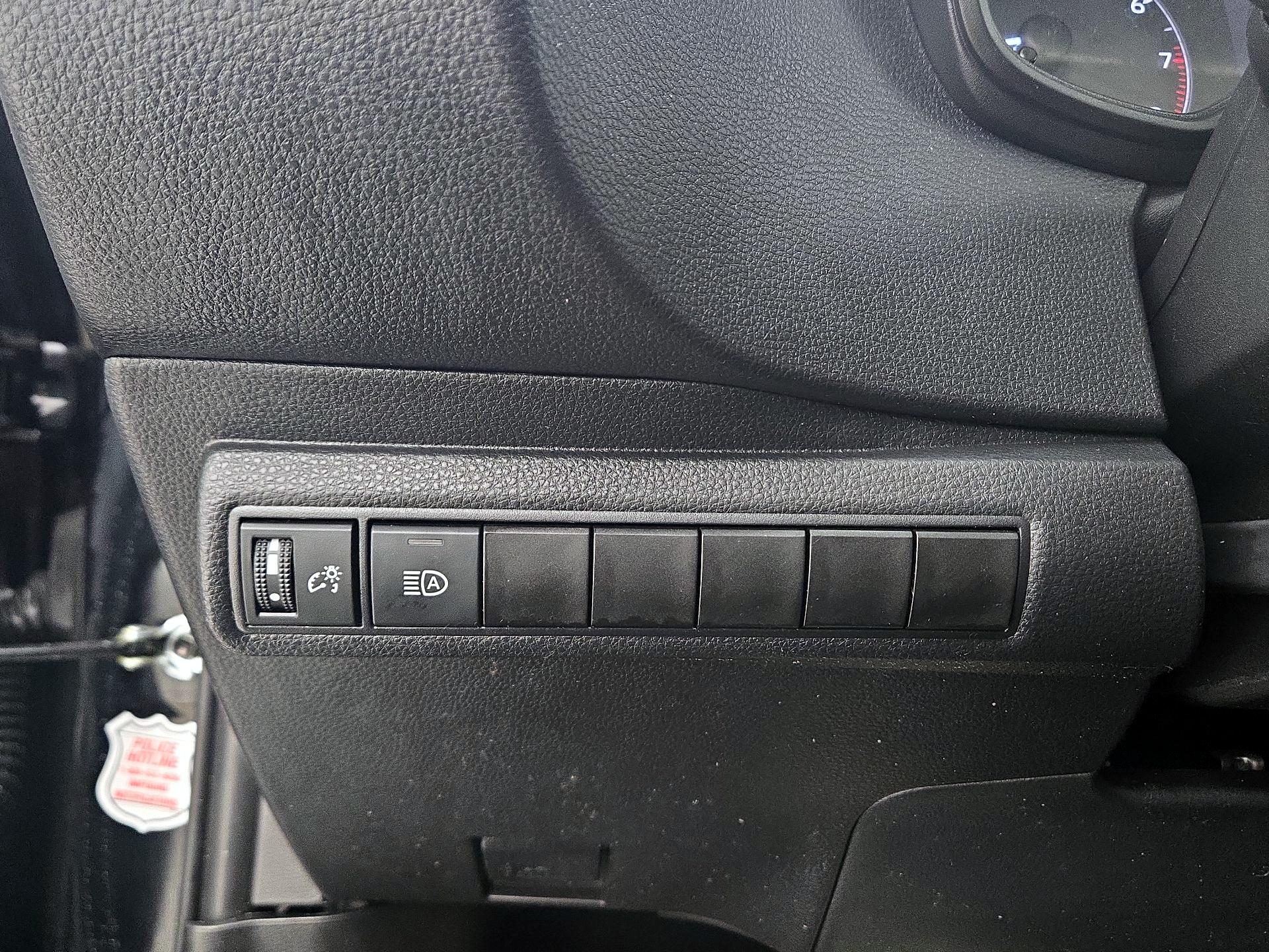 Thumbnail: 2025 Toyota Corolla - 13