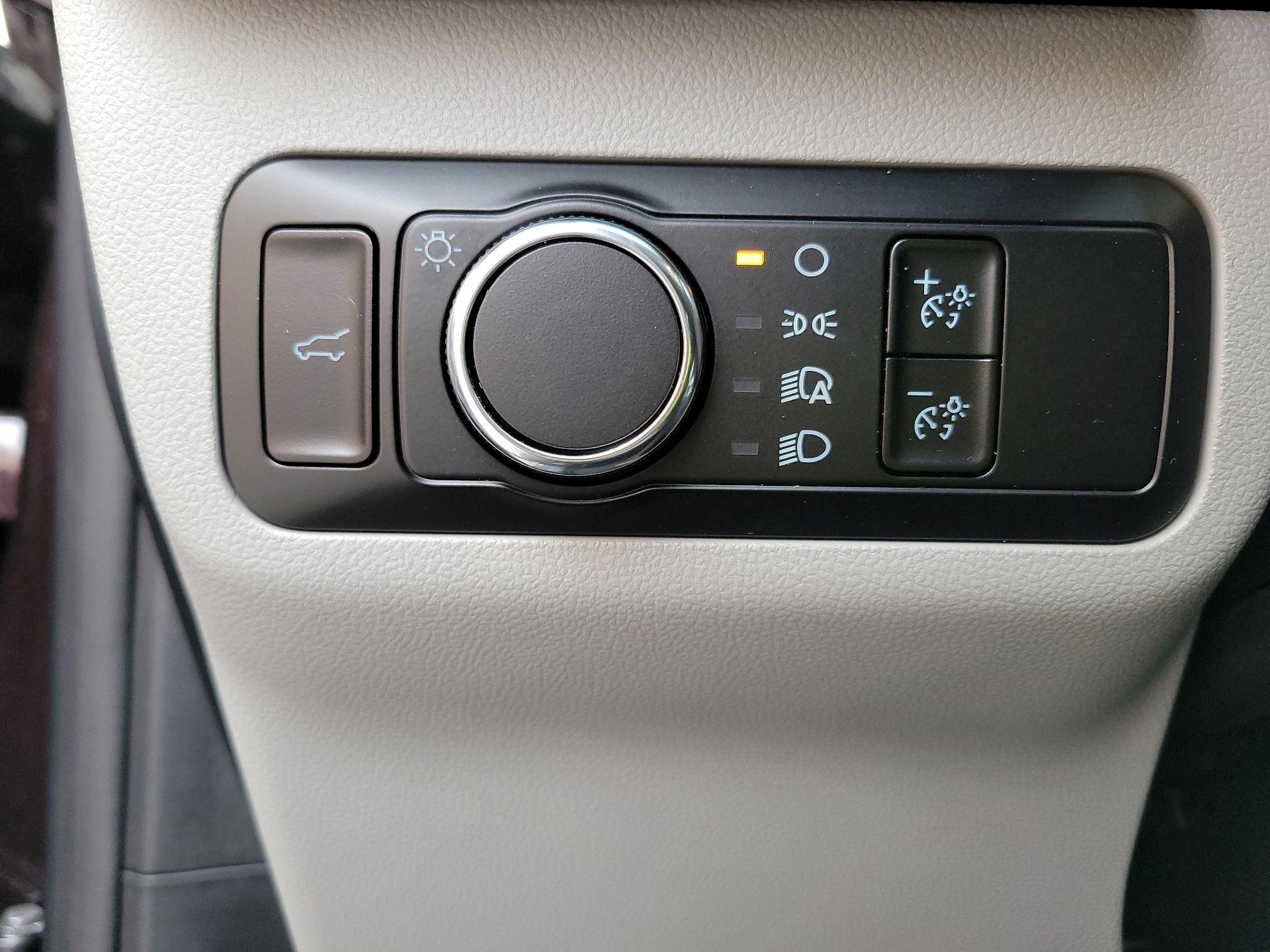 Thumbnail: 2023 Ford Escape - 11