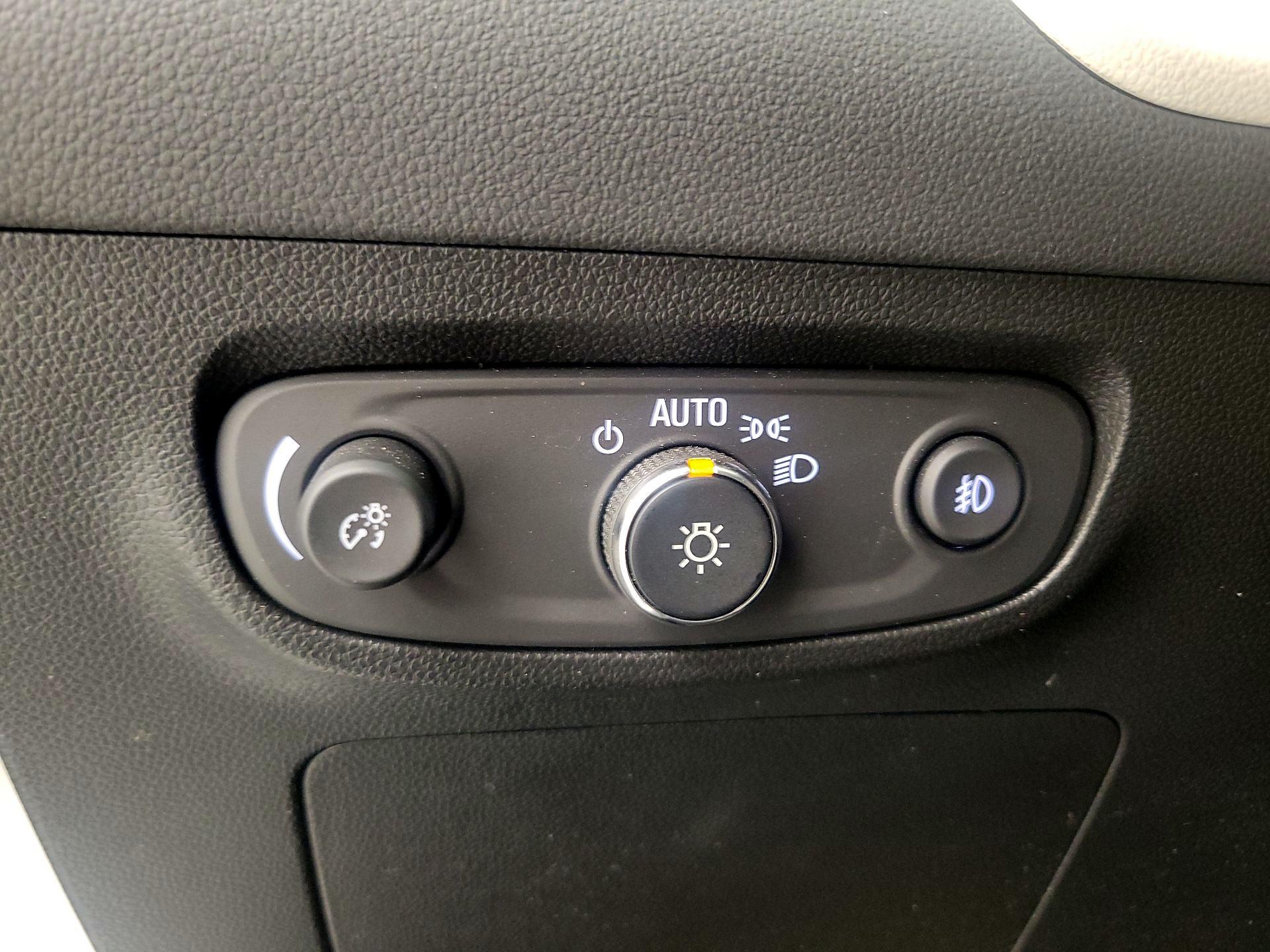 Thumbnail: 2023 Buick Encore GX - 13