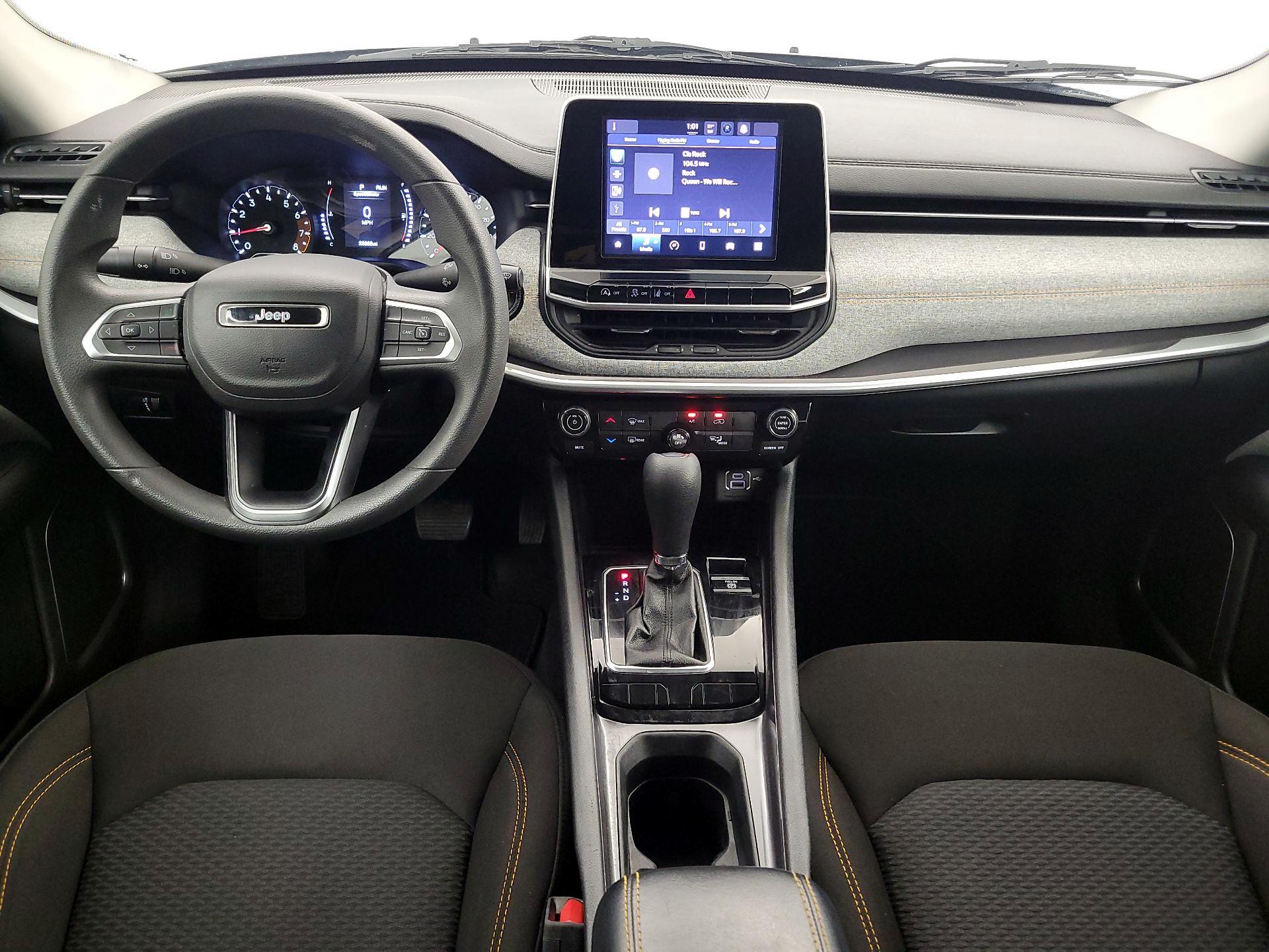 Thumbnail: 2022 Jeep Compass - 9