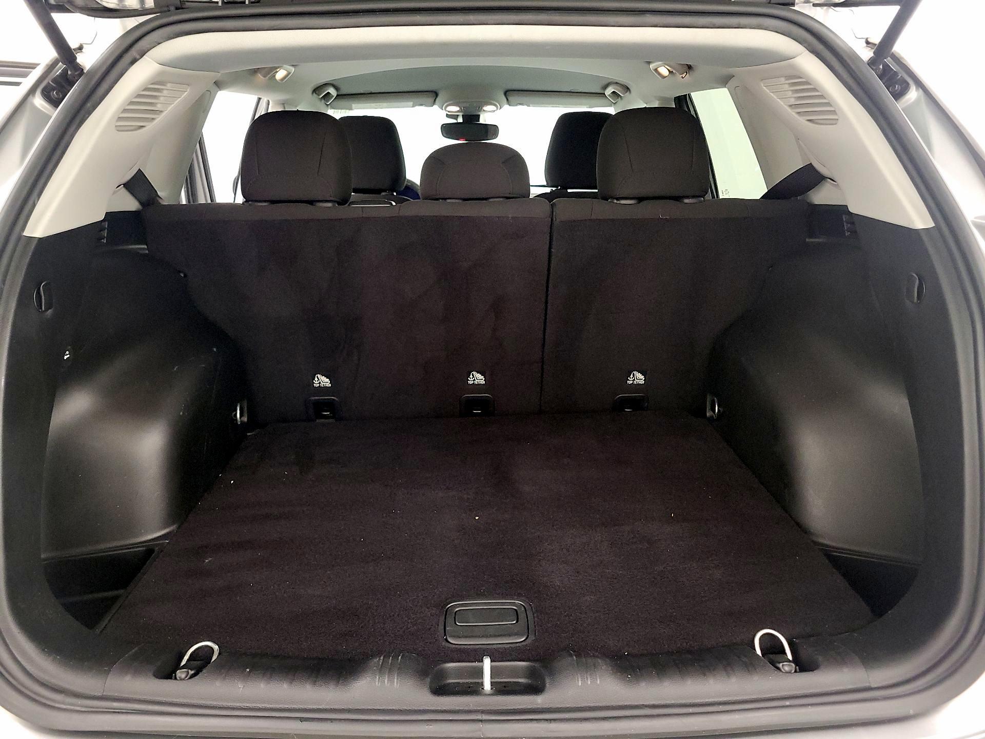 Thumbnail: 2022 Jeep Compass - 20