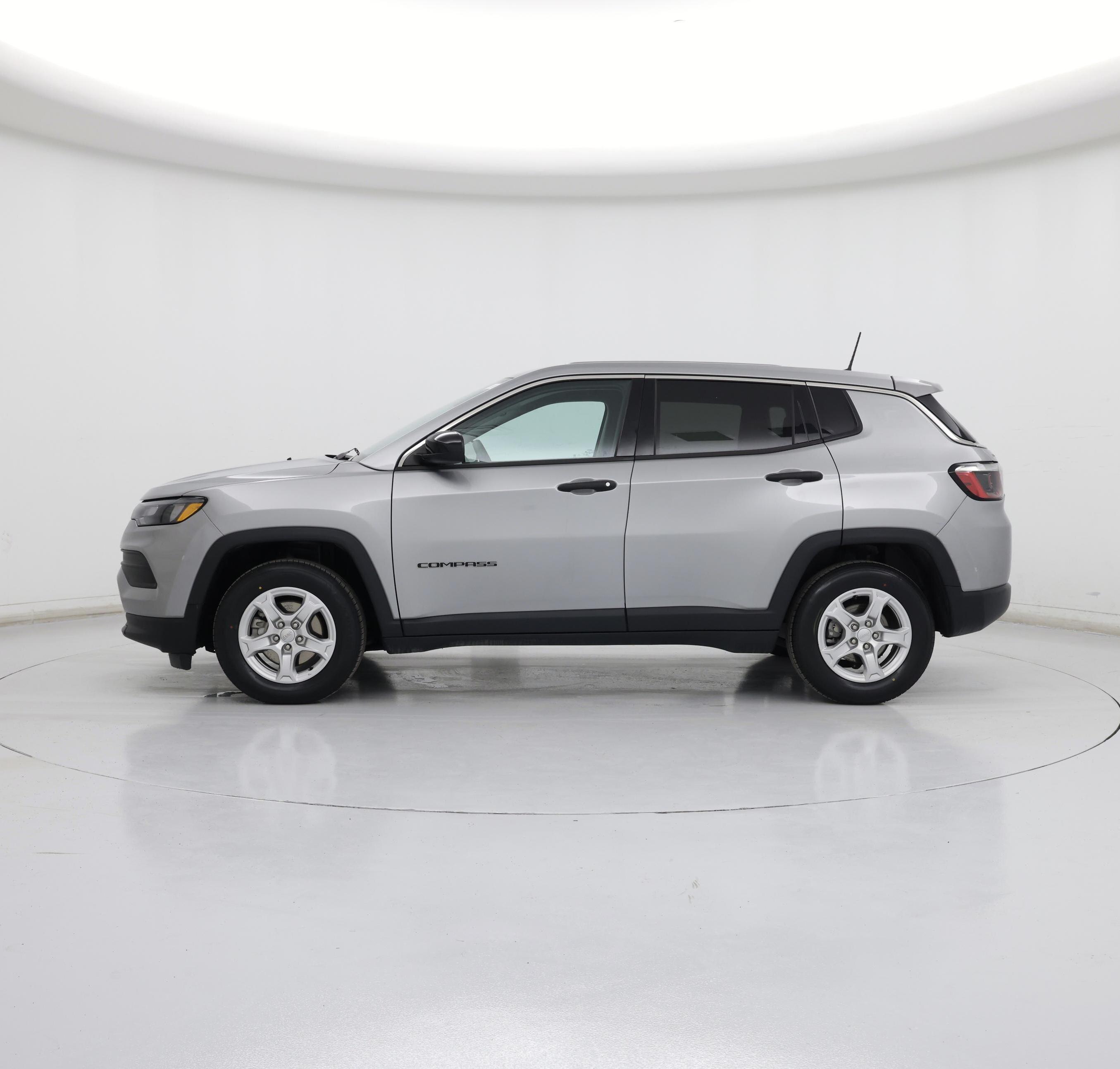 Thumbnail: 2022 Jeep Compass - 3