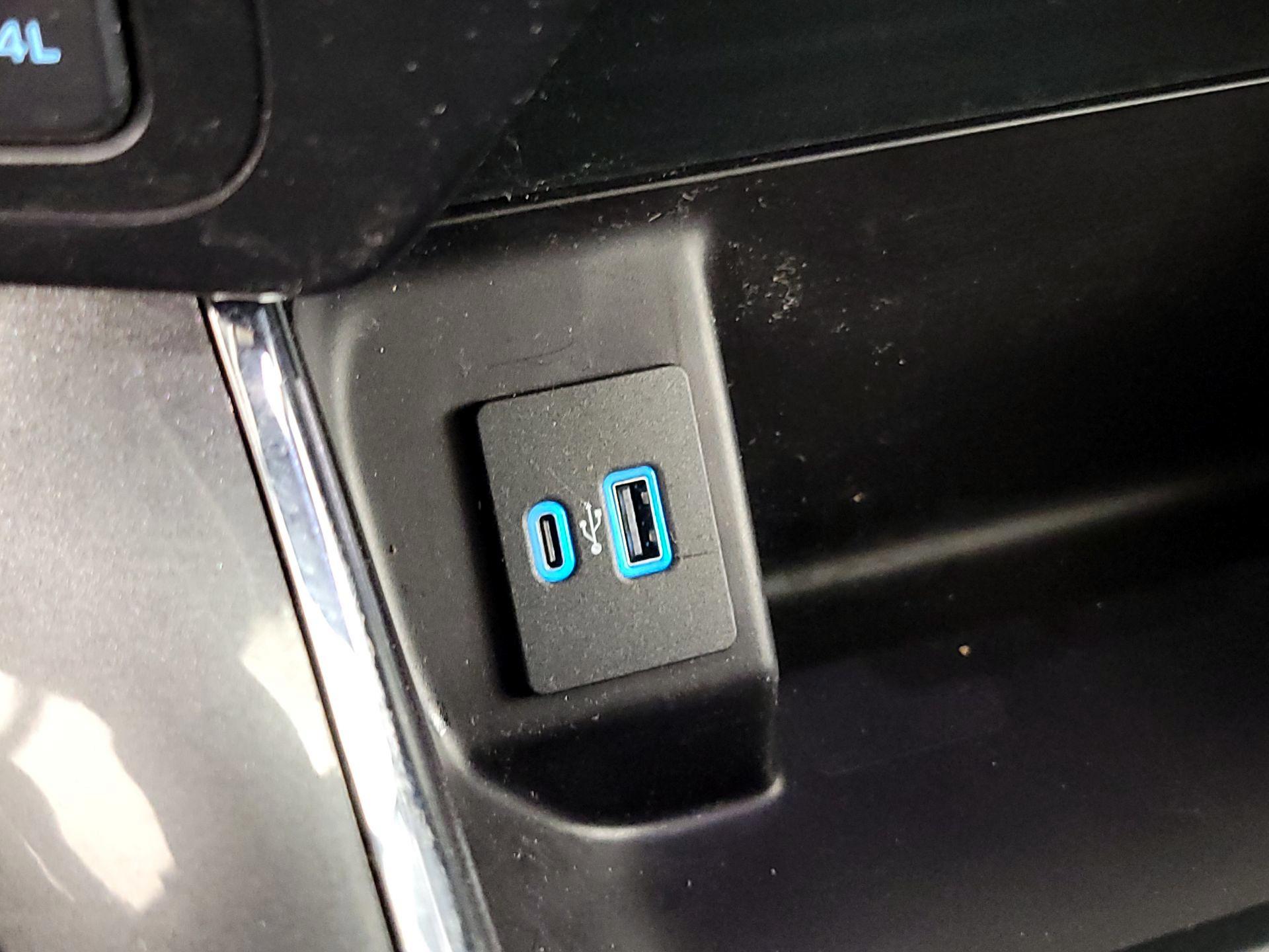 Thumbnail: 2023 Ford F-150 - 19