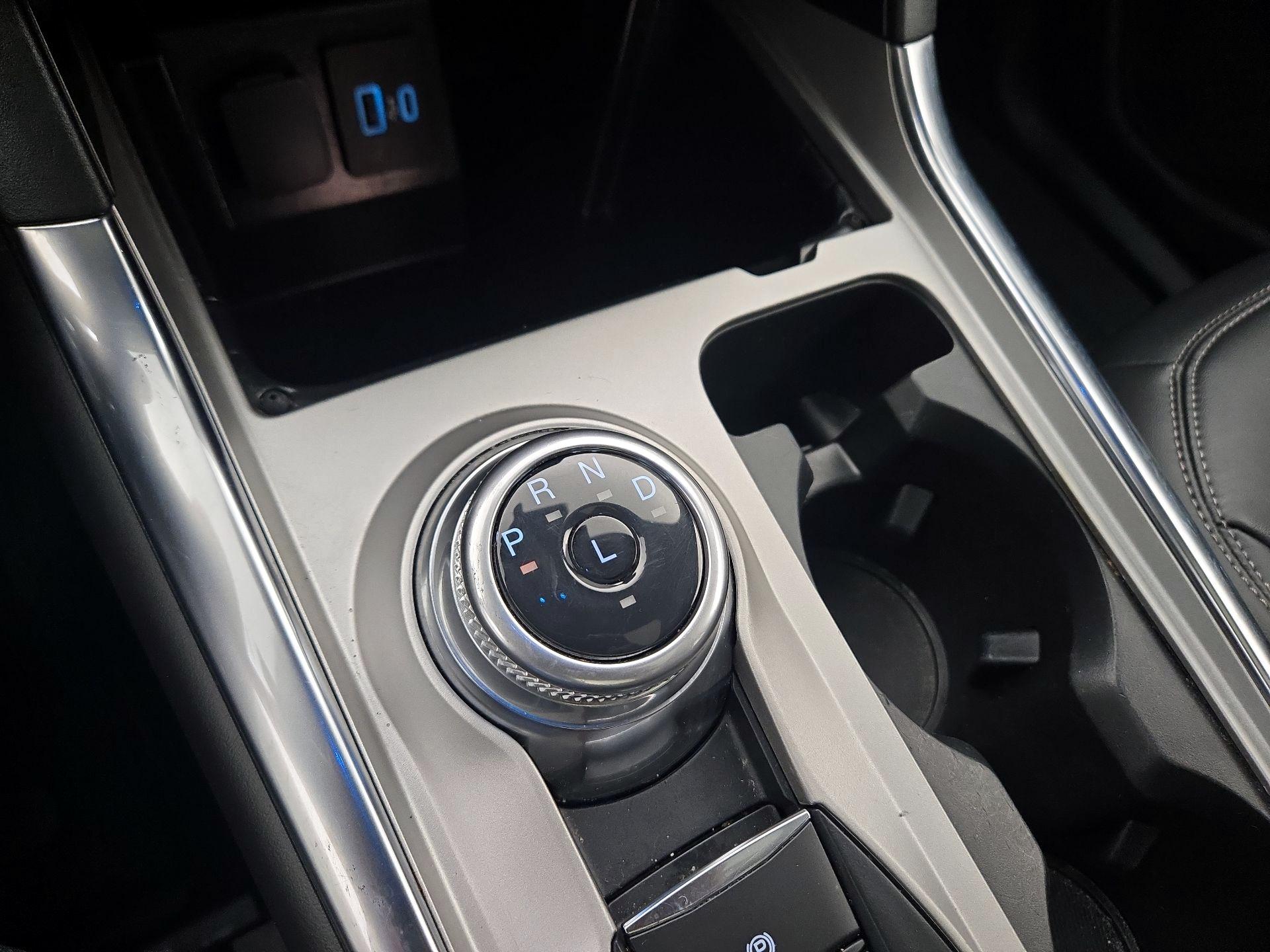 Thumbnail: 2023 Ford Explorer - 17