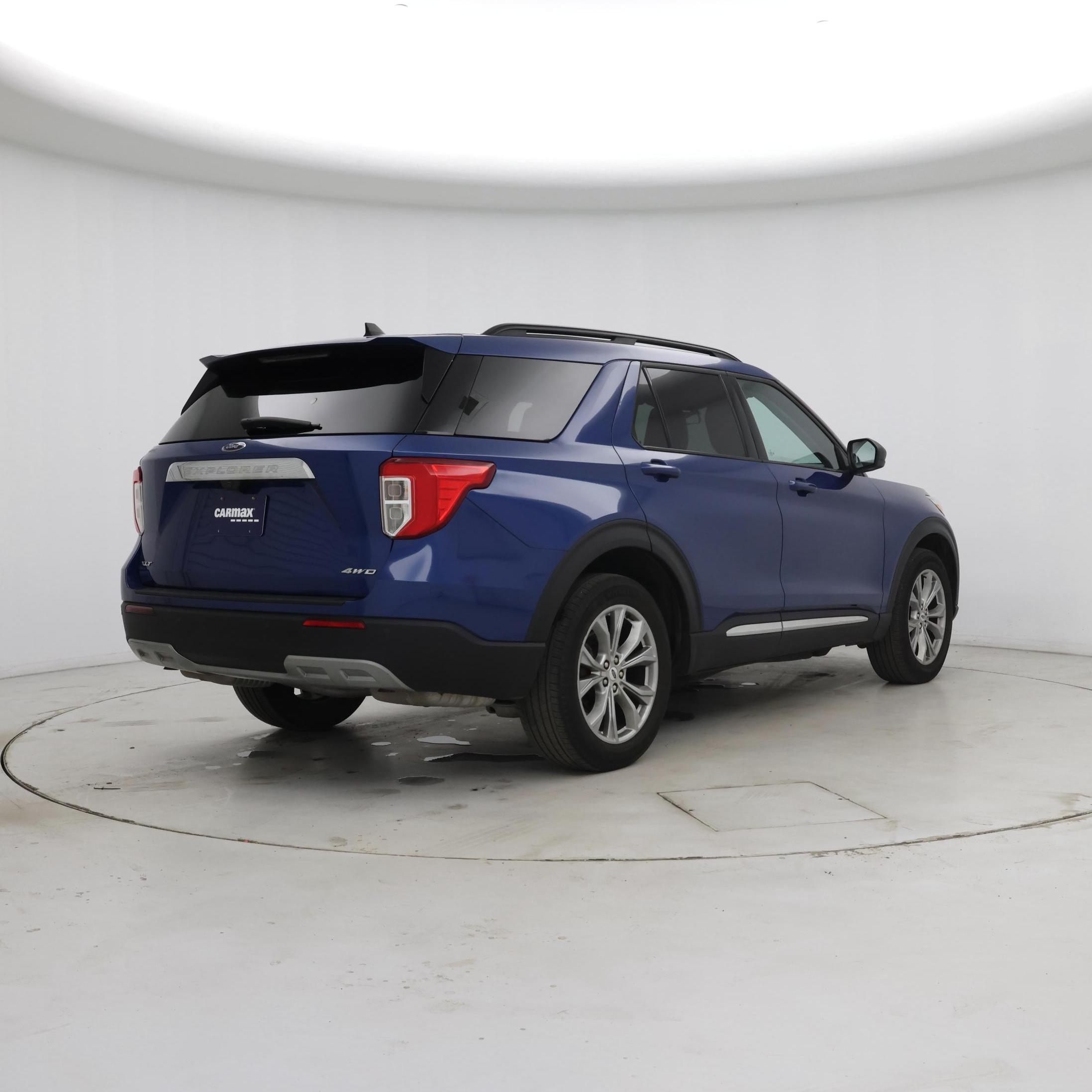 Thumbnail: 2023 Ford Explorer - 8