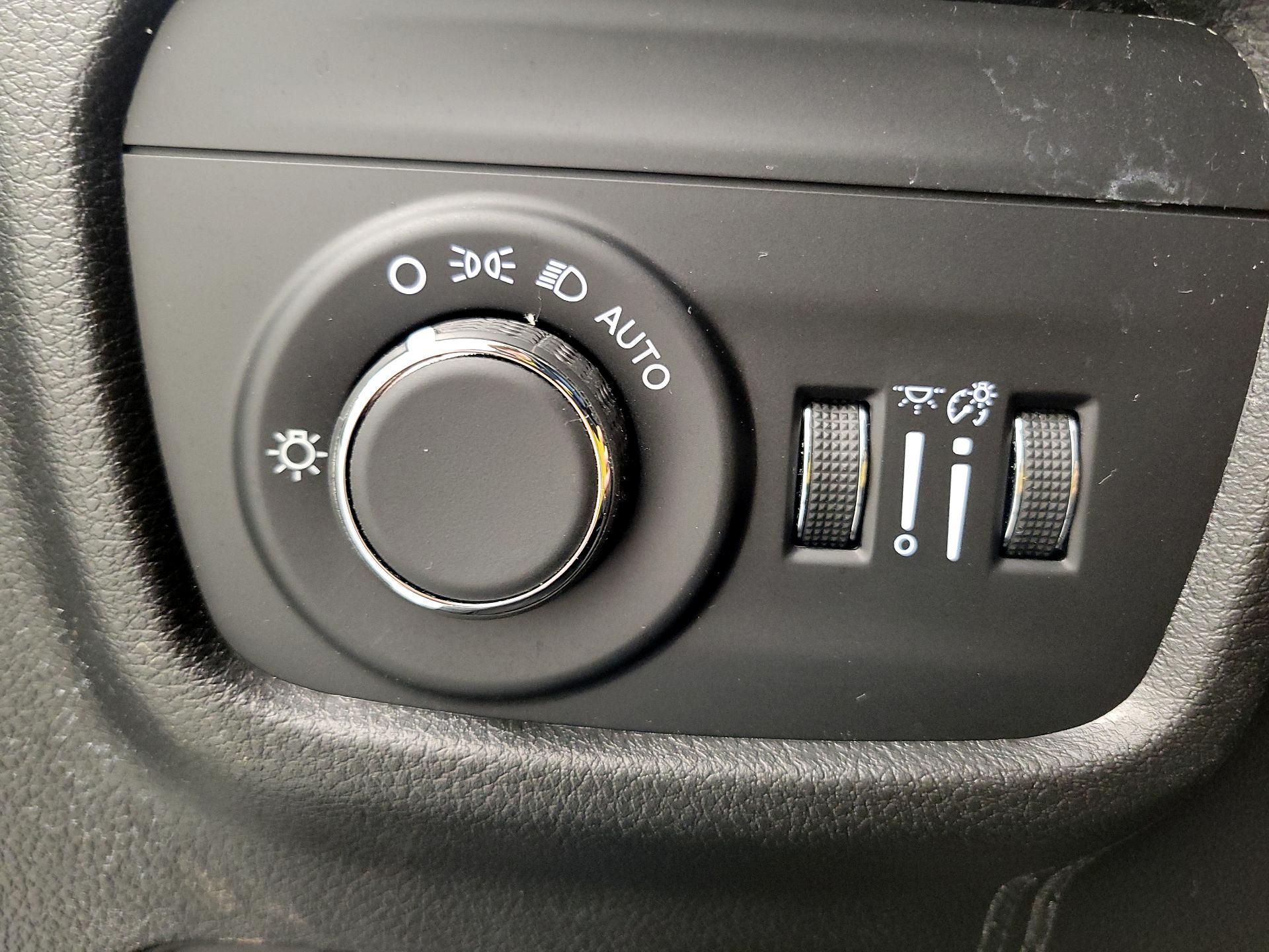 Thumbnail: 2024 Jeep Grand Cherokee L - 13