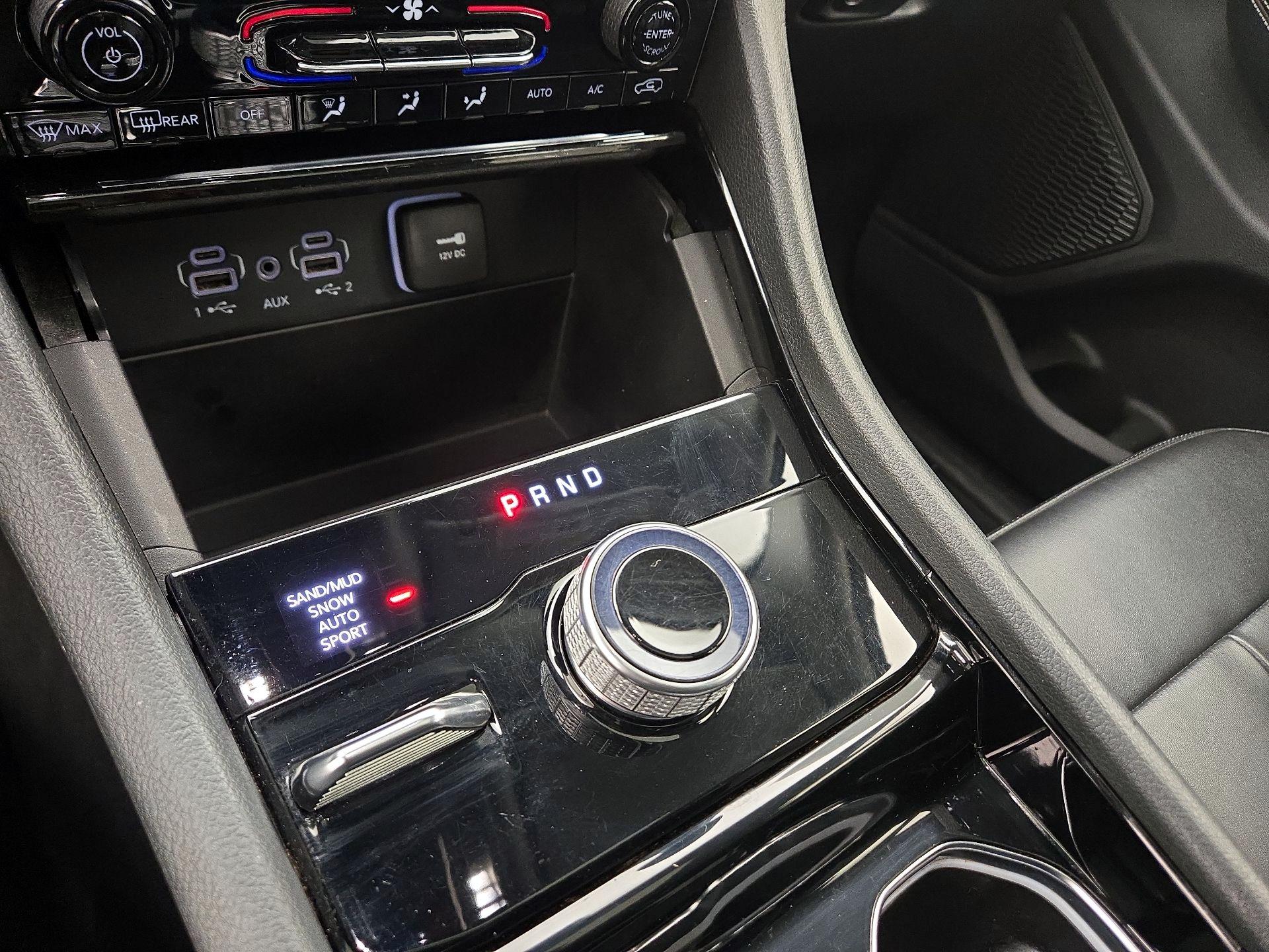 Thumbnail: 2023 Jeep Grand Cherokee - 17