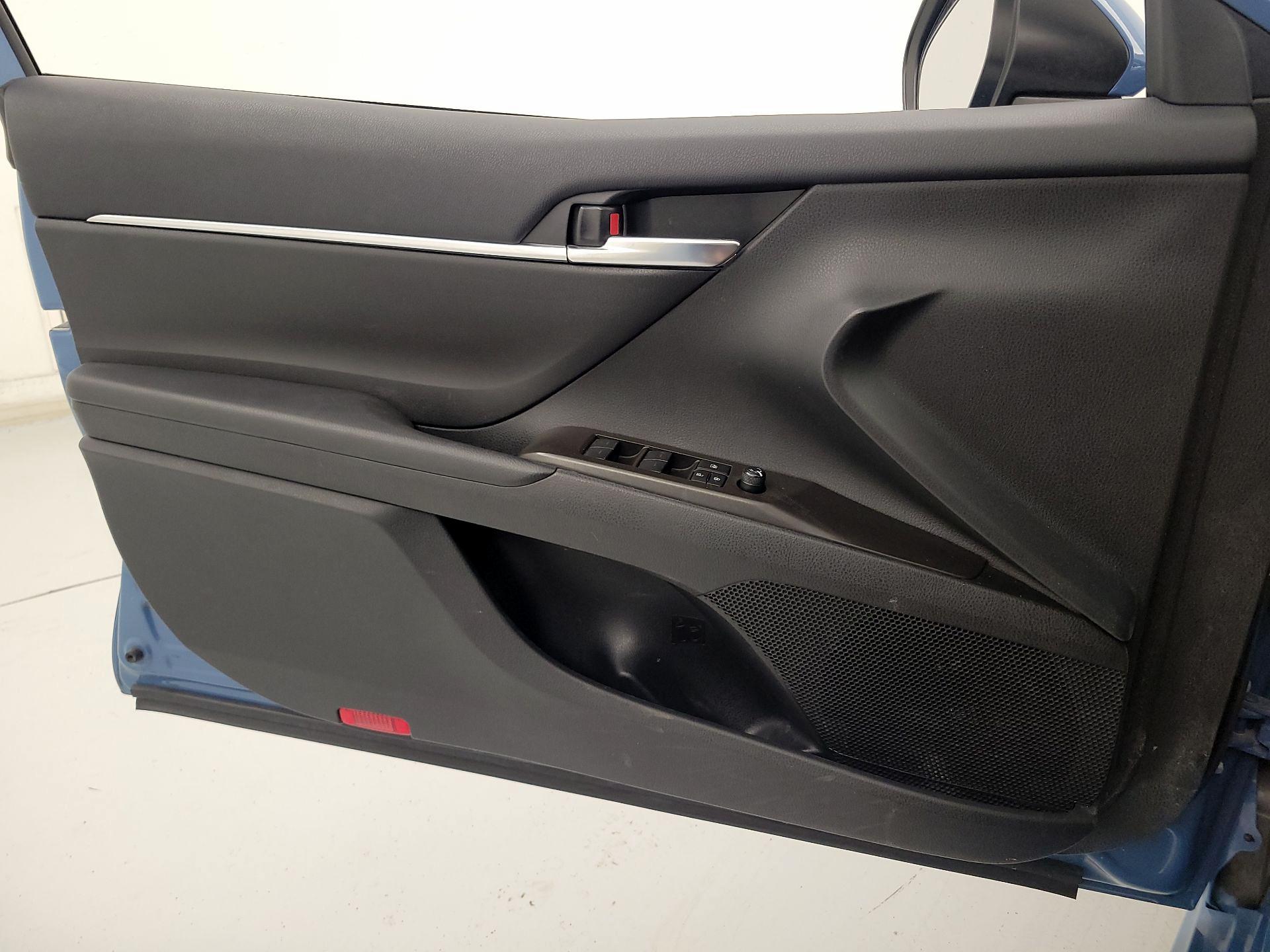 Thumbnail: 2024 Toyota Camry - 12